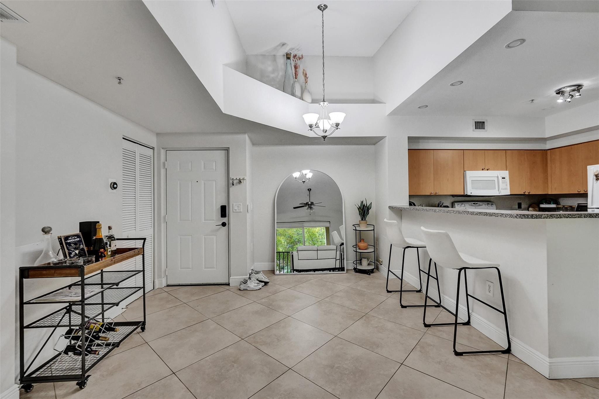 7940 N NOB HILL #304, Tamarac FL 33321