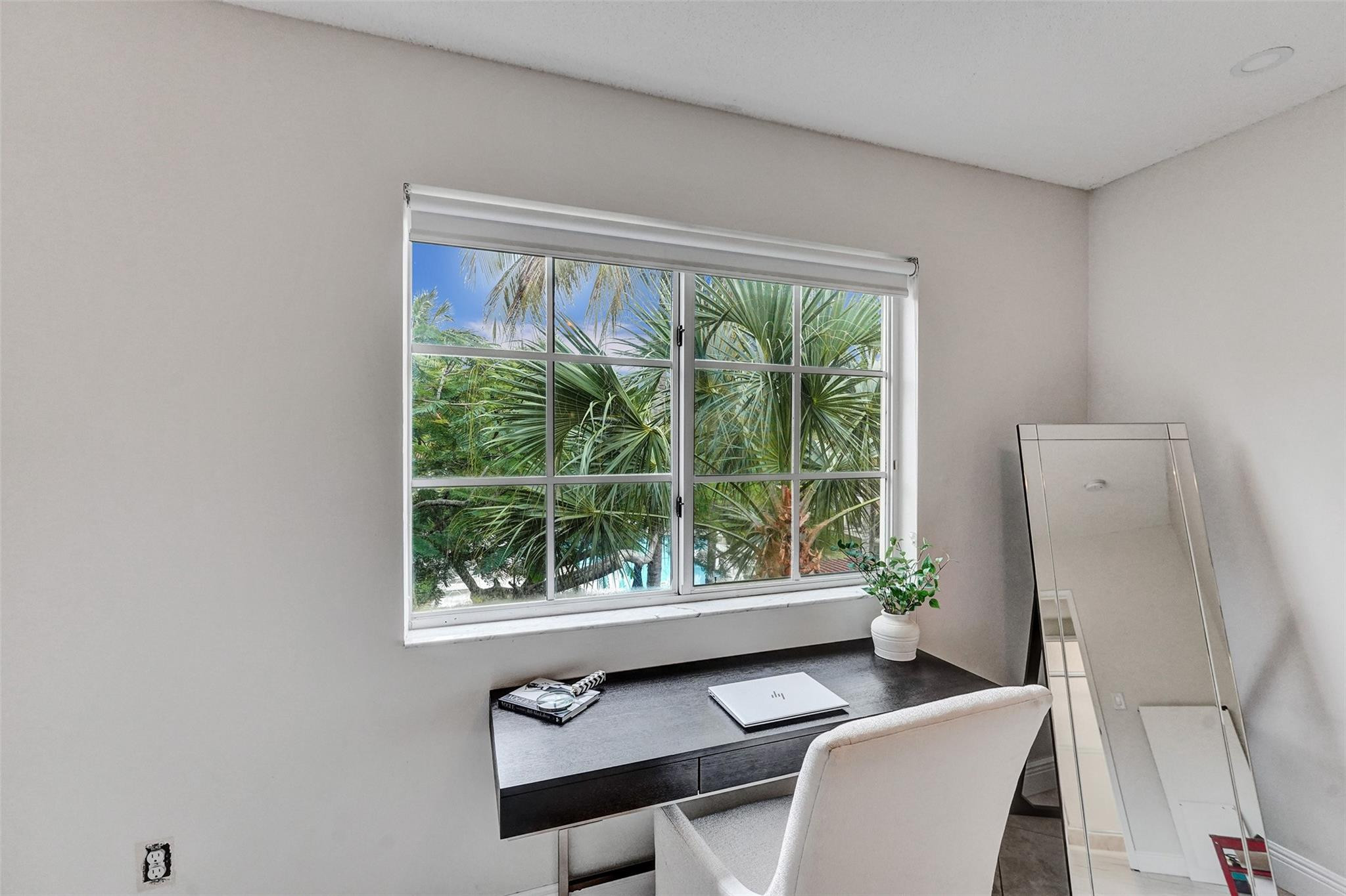 7940 N NOB HILL #304, Tamarac FL 33321