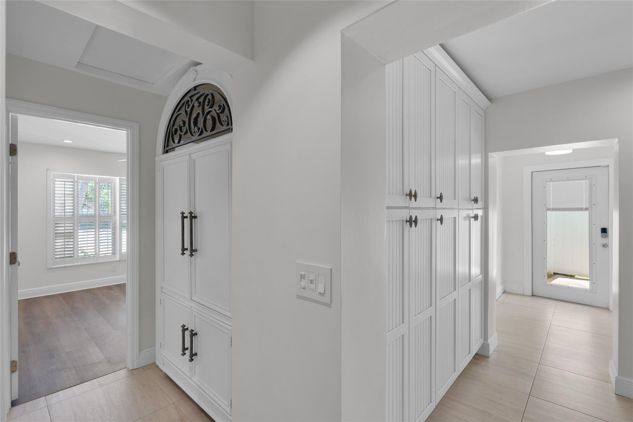 2401 NE 47TH, Lighthouse Point FL 33064