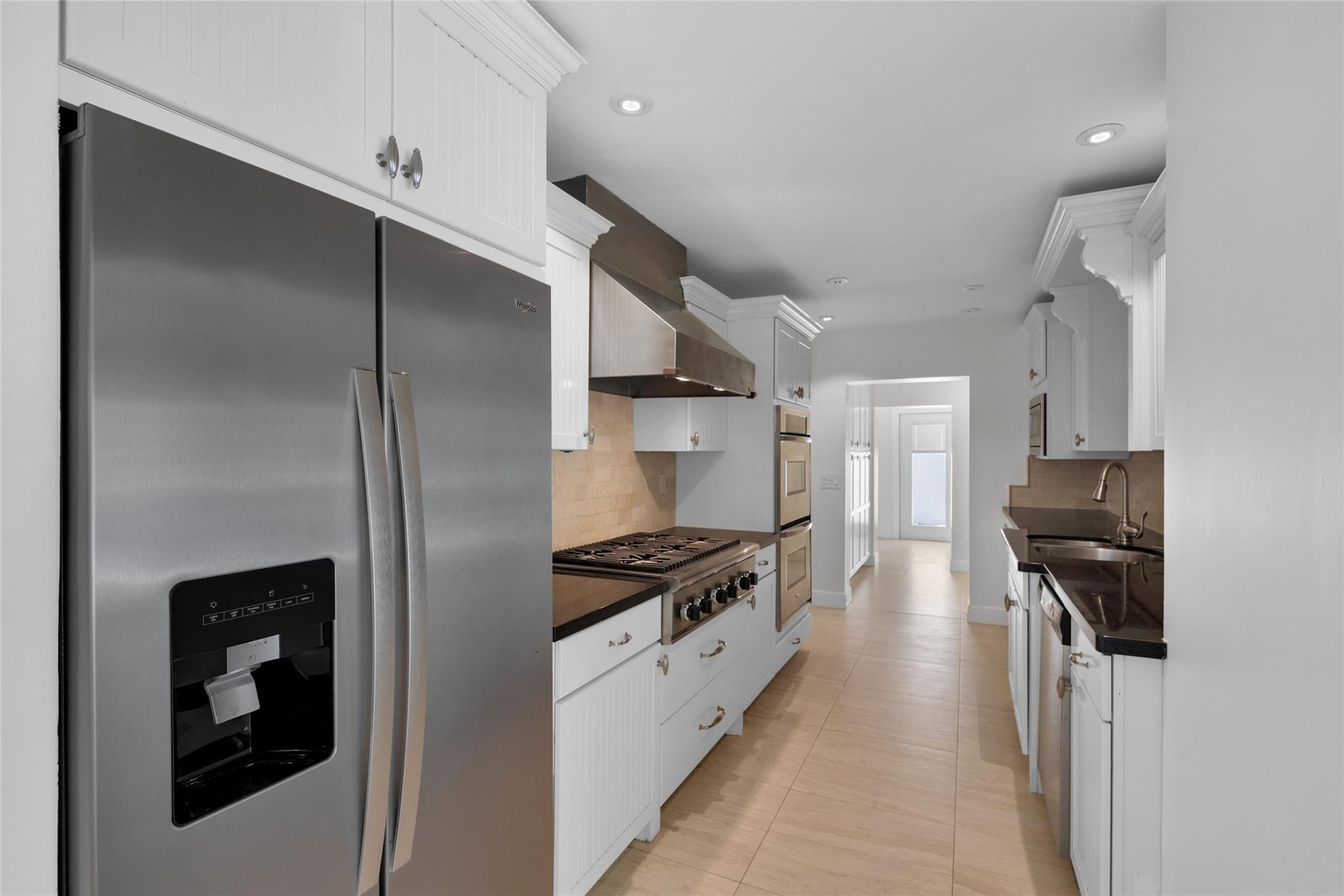 2401 NE 47TH, Lighthouse Point FL 33064