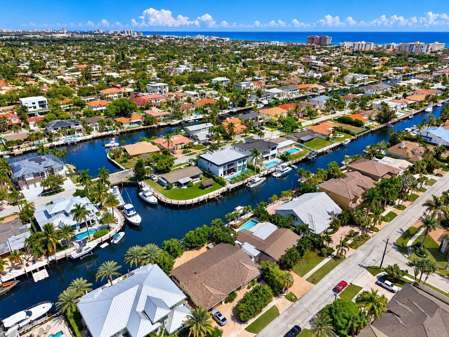 2401 NE 47TH, Lighthouse Point FL 33064