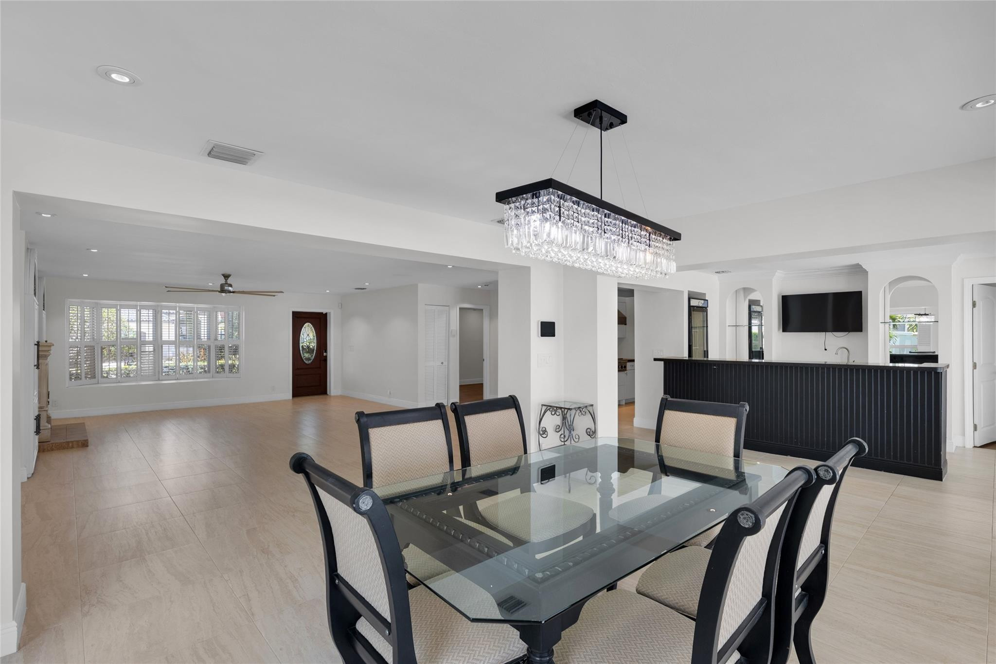 2401 NE 47TH, Lighthouse Point FL 33064
