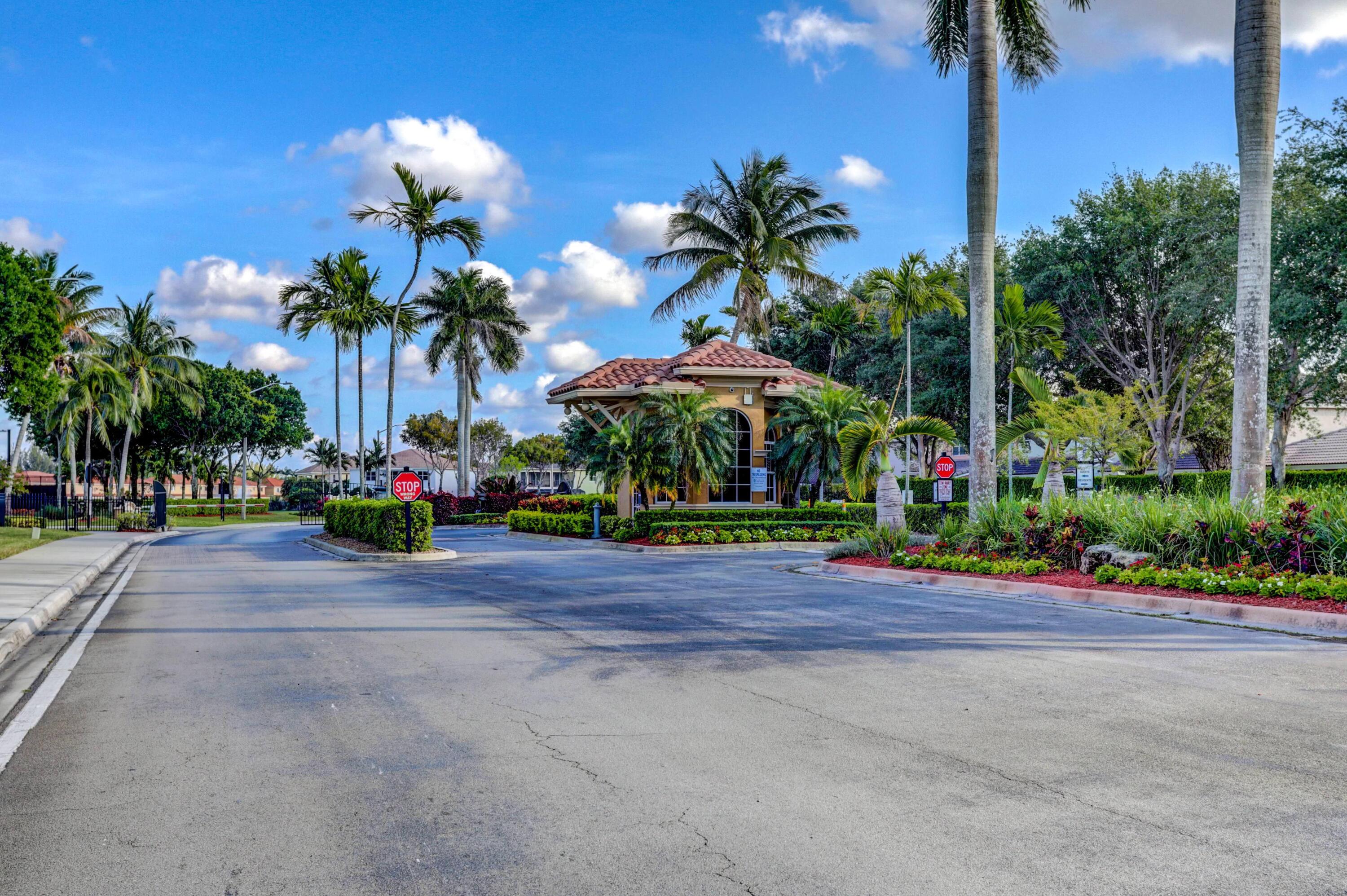 3071 Waddell, West Palm Beach FL 33411