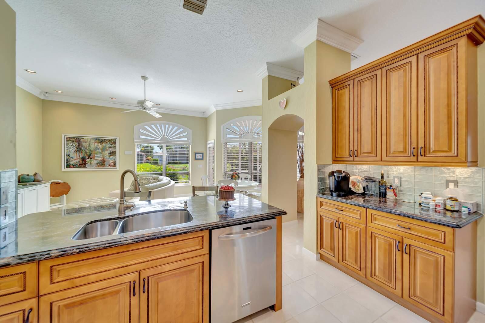 23294 COSTA DEL SOL, Boca Raton FL 33433