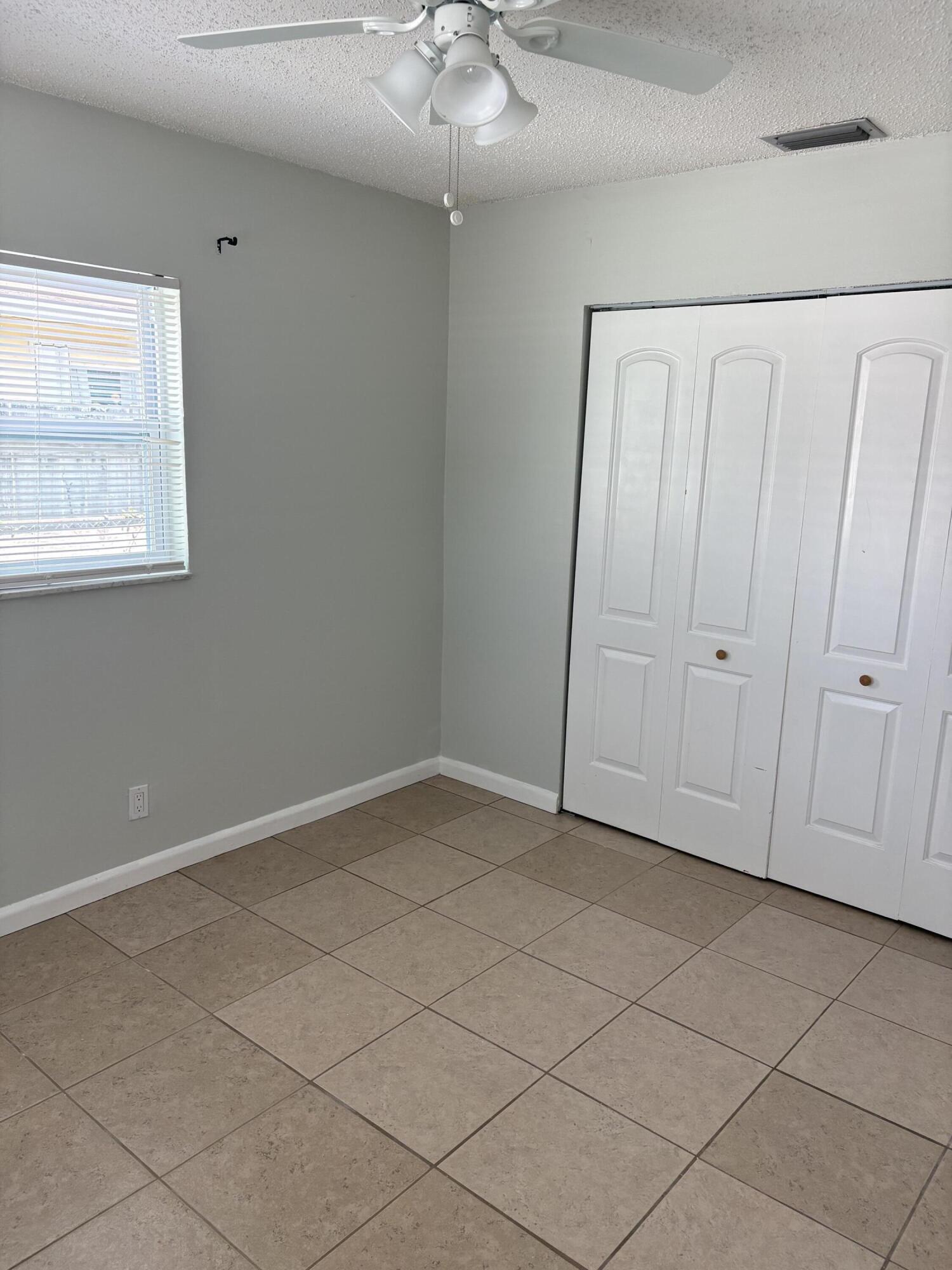 8250 SW 8TH, North Lauderdale FL 33068