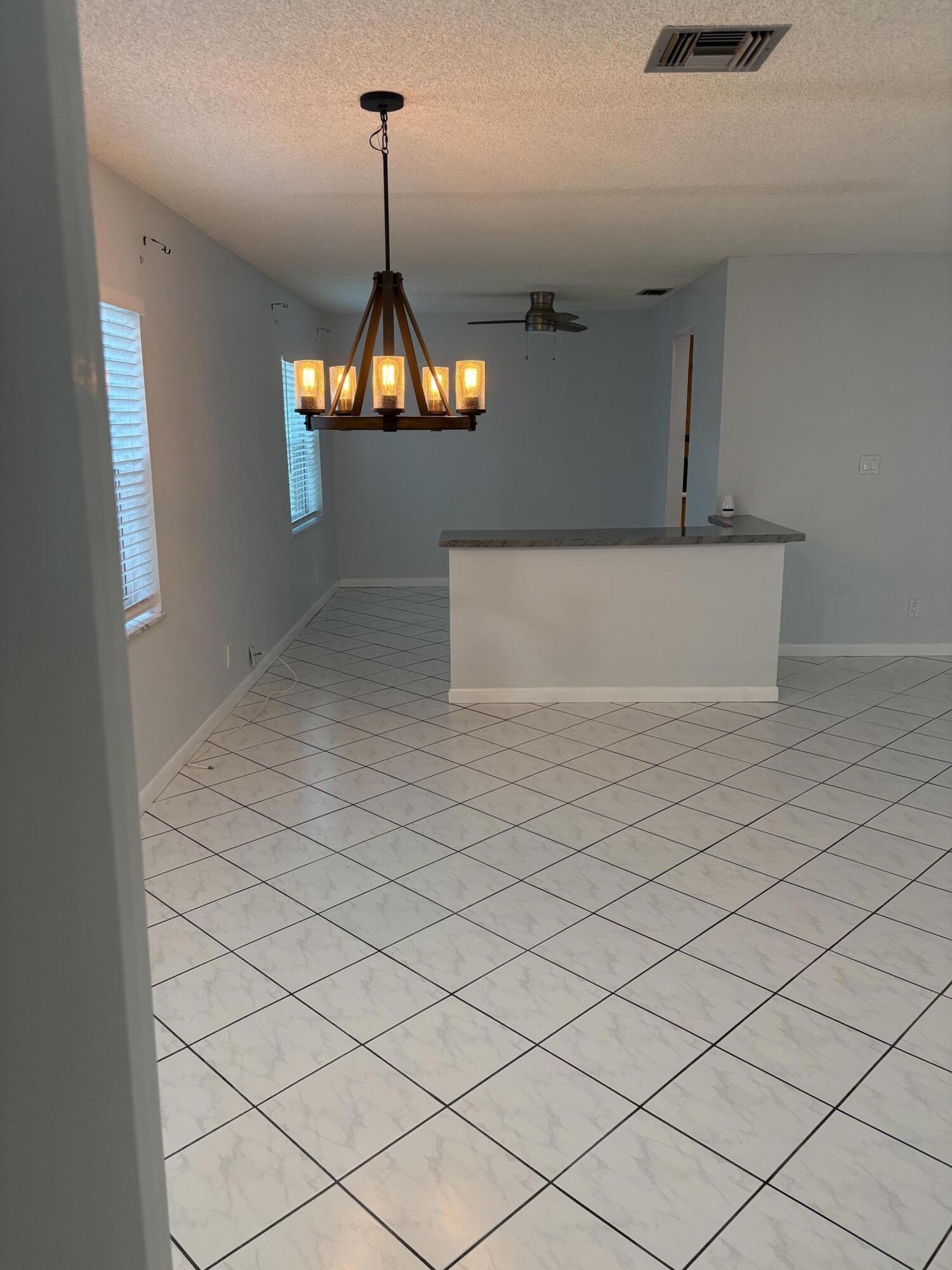 8250 SW 8TH, North Lauderdale FL 33068