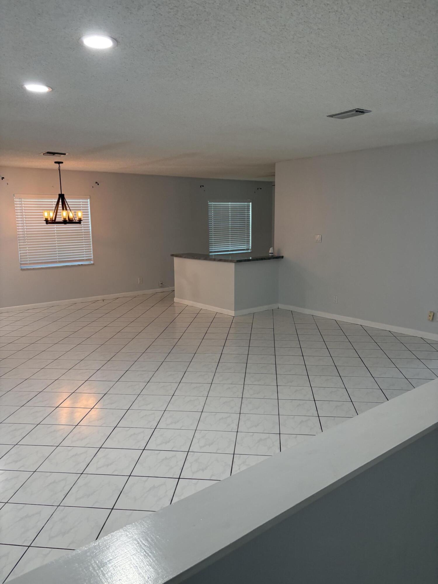 8250 SW 8TH, North Lauderdale FL 33068