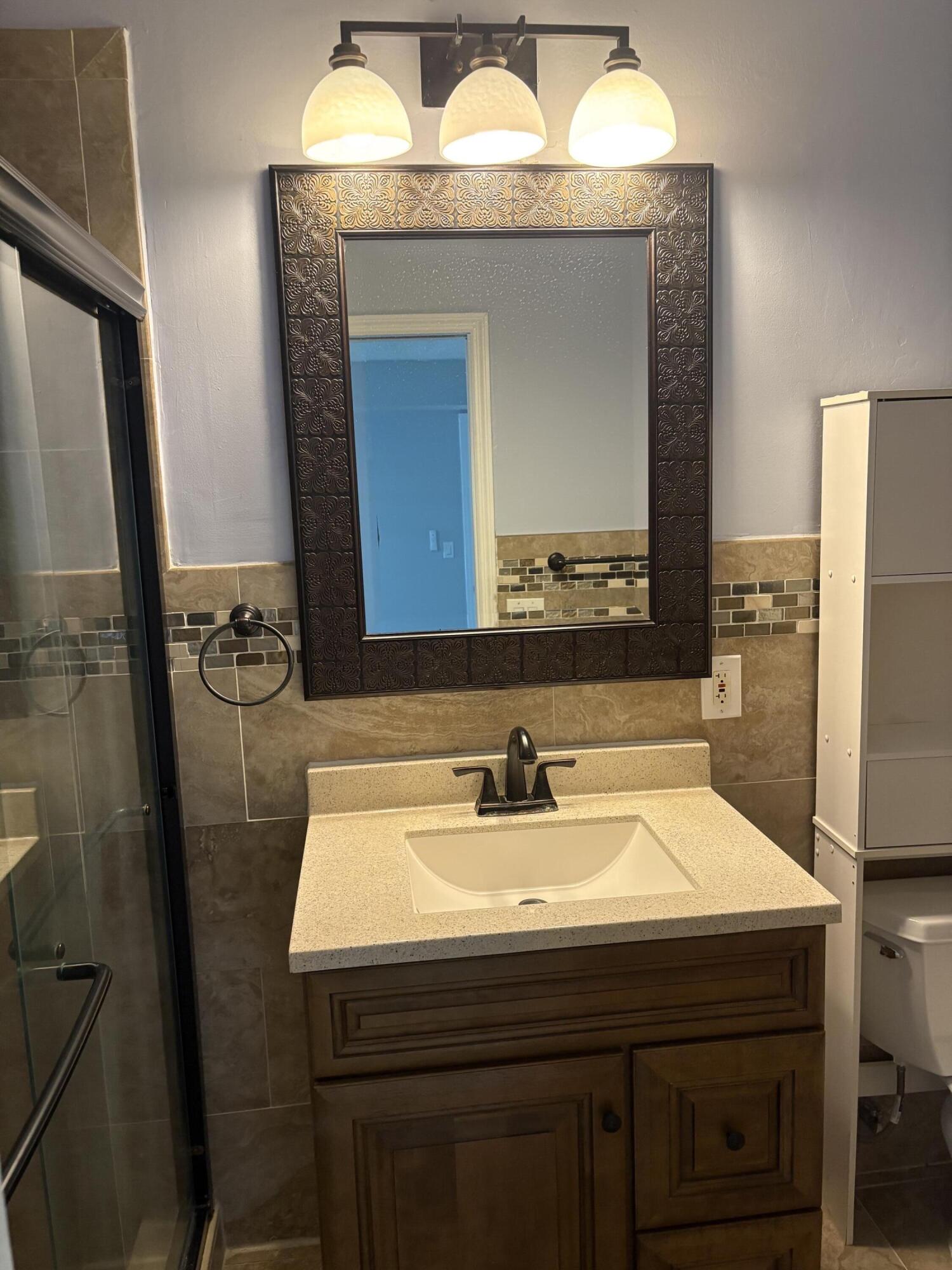 8250 SW 8TH, North Lauderdale FL 33068