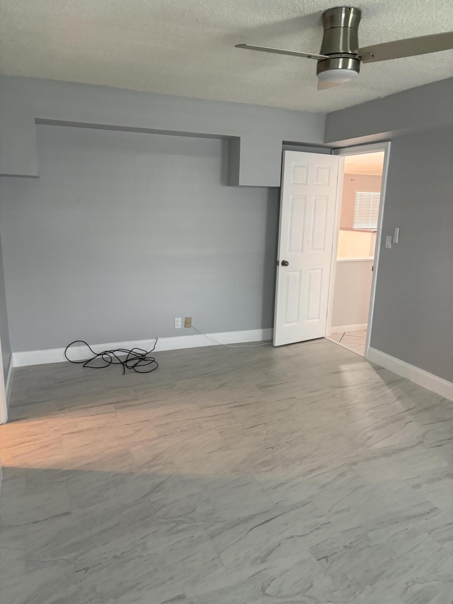 8250 SW 8TH, North Lauderdale FL 33068