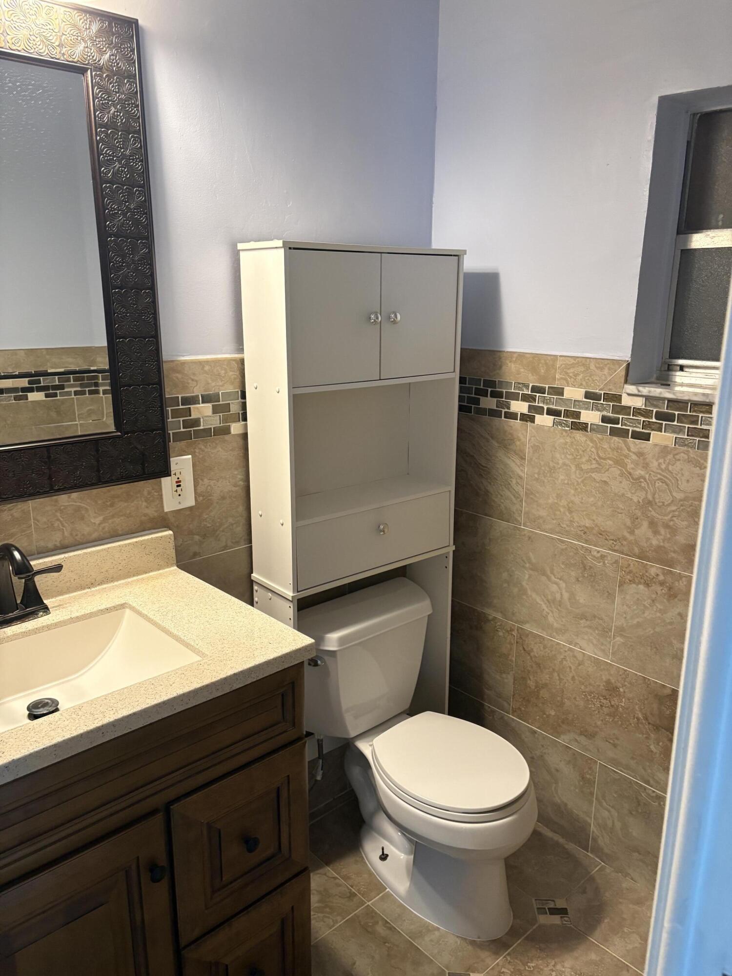 8250 SW 8TH, North Lauderdale FL 33068
