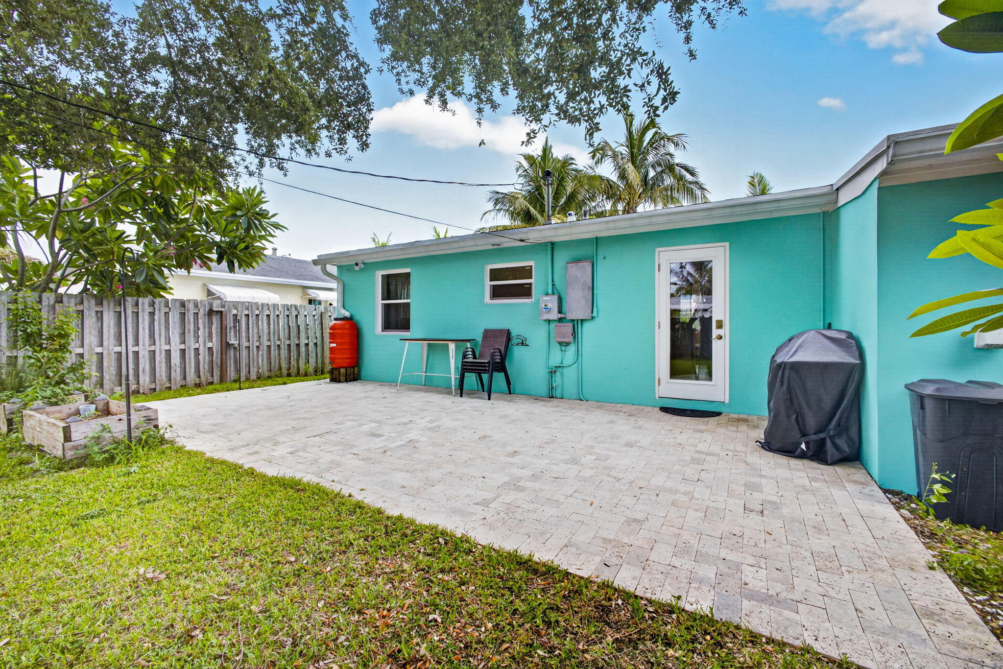 216 E 24TH, Riviera Beach FL 33404