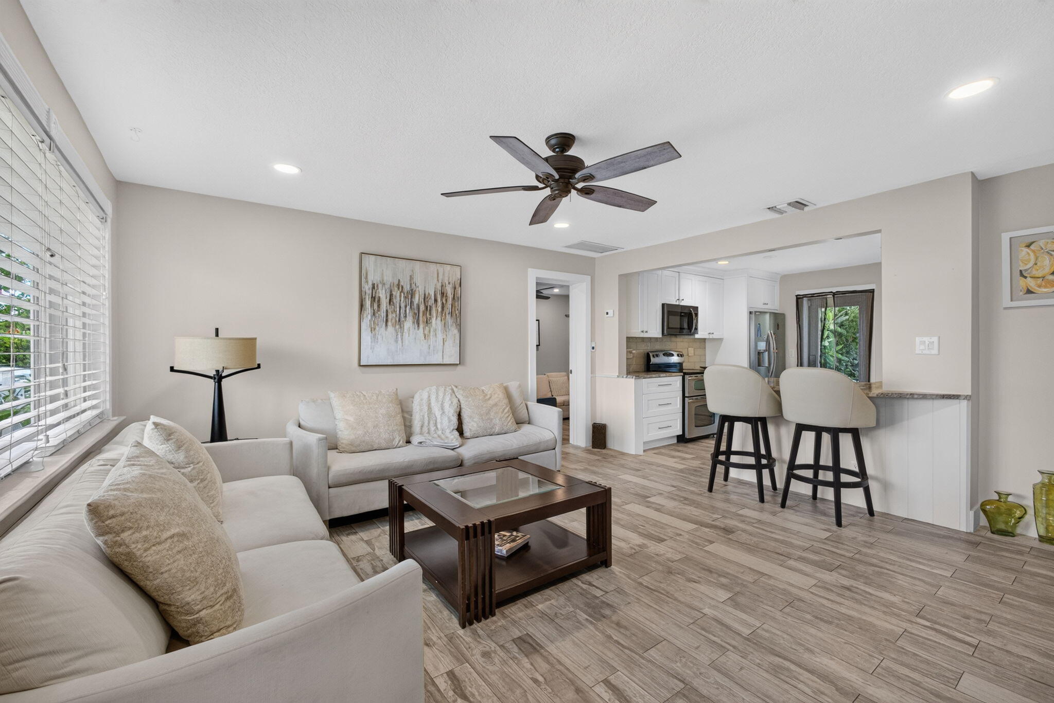 216 E 24TH, Riviera Beach FL 33404