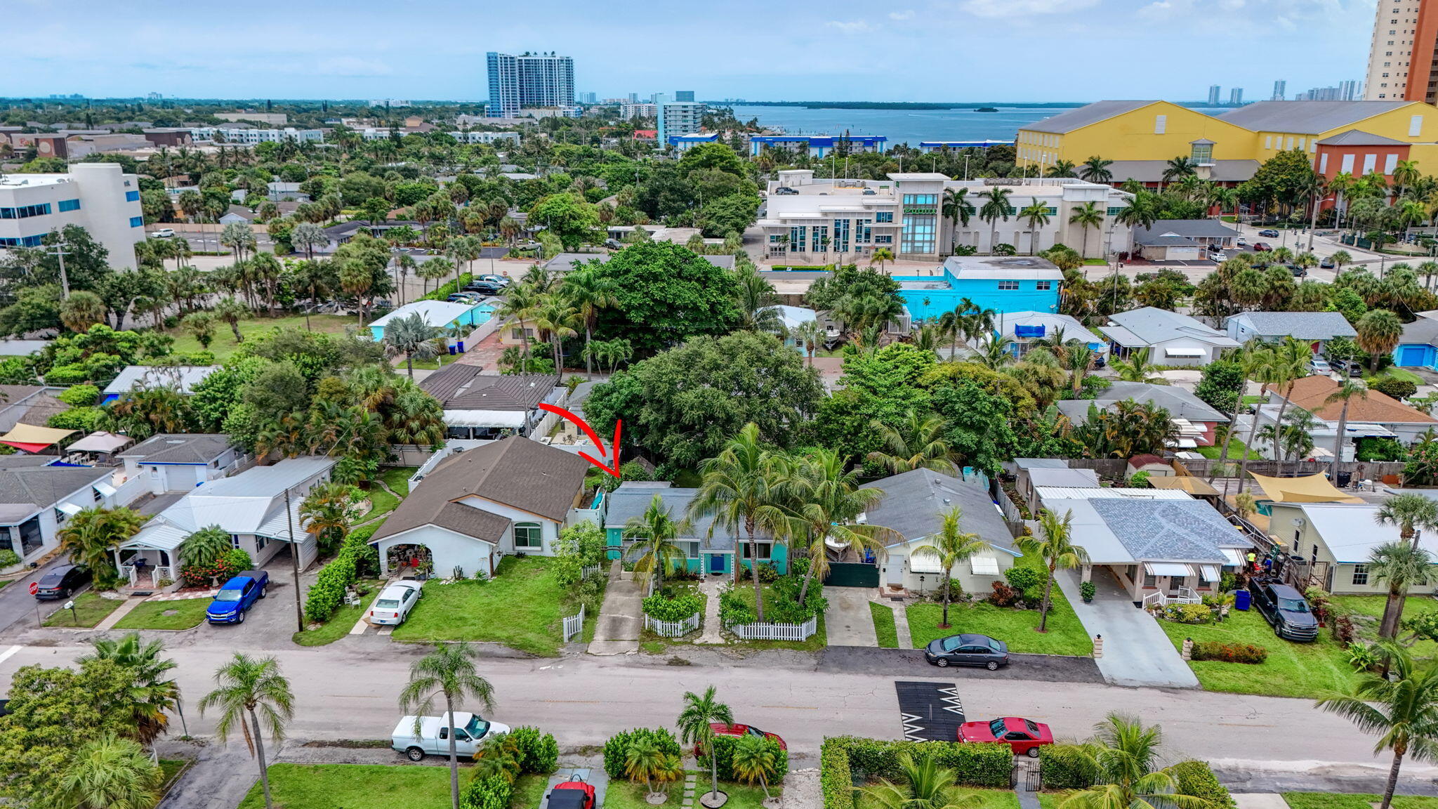 216 E 24TH, Riviera Beach FL 33404