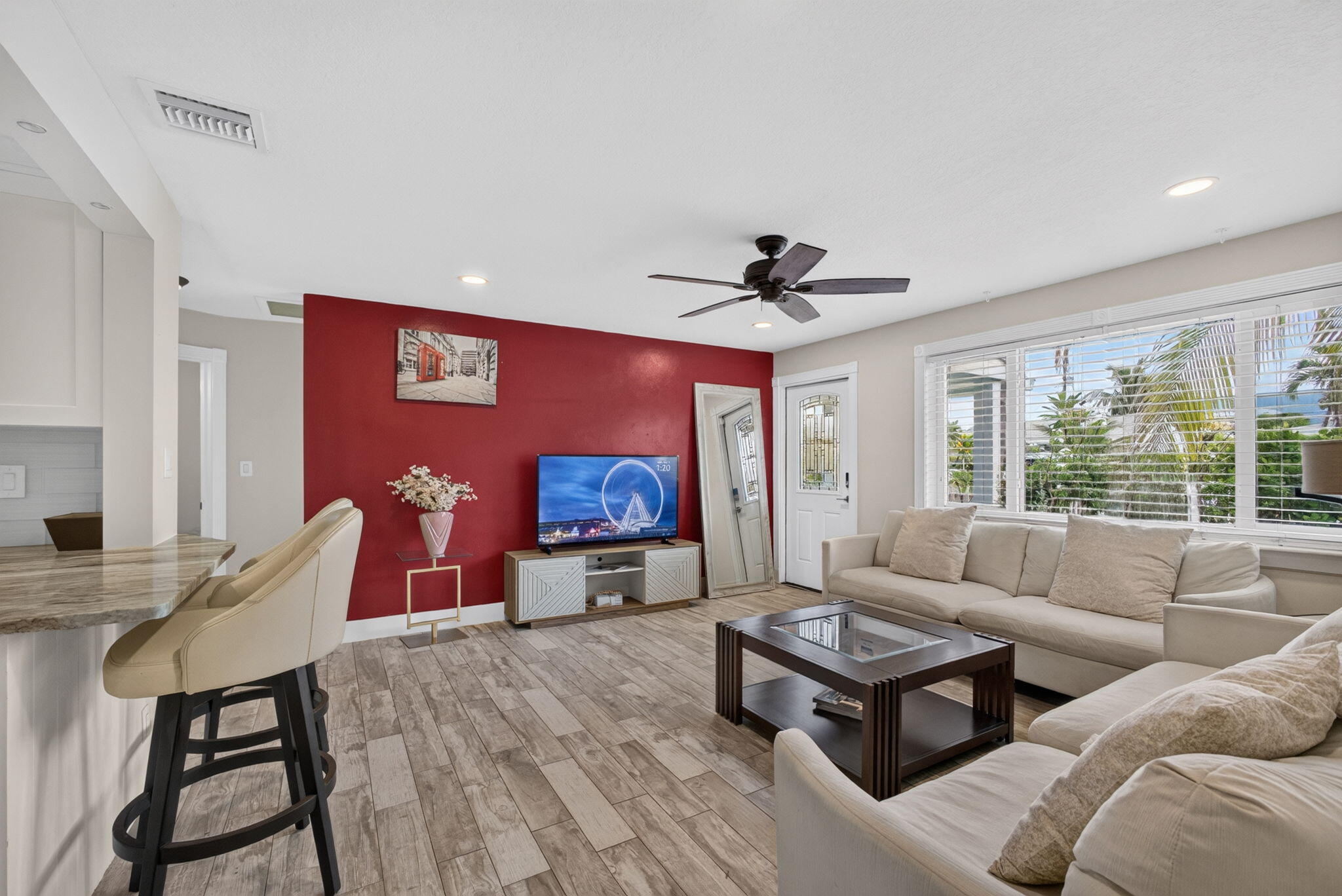 216 E 24TH, Riviera Beach FL 33404