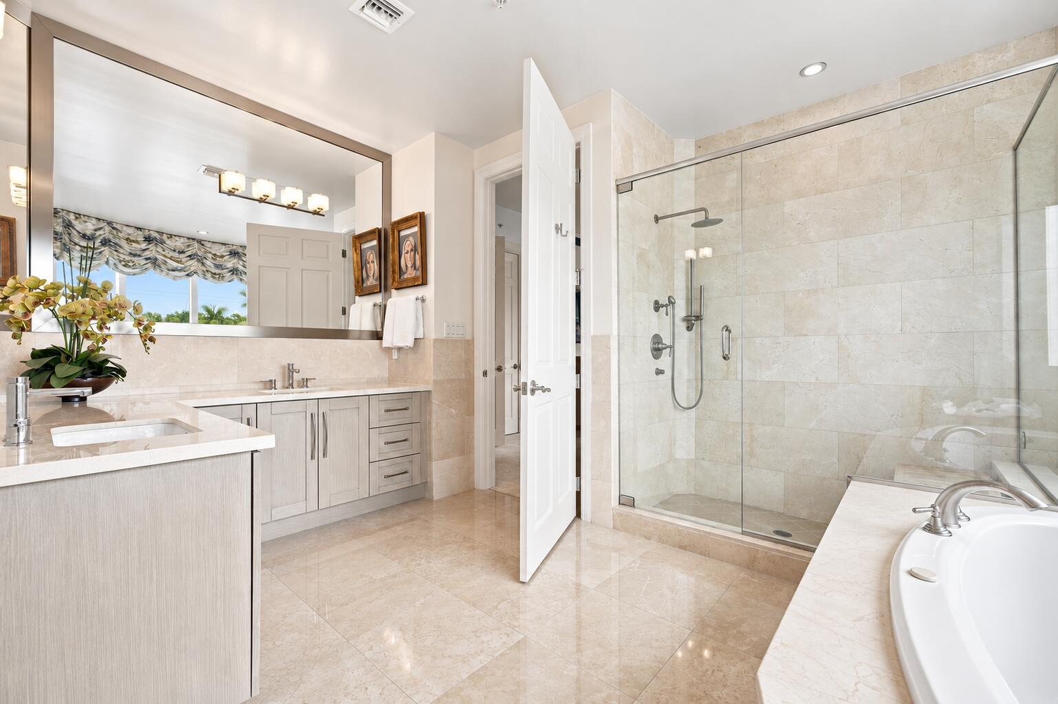 516 HENDRICKS #2C, Fort Lauderdale FL 33301