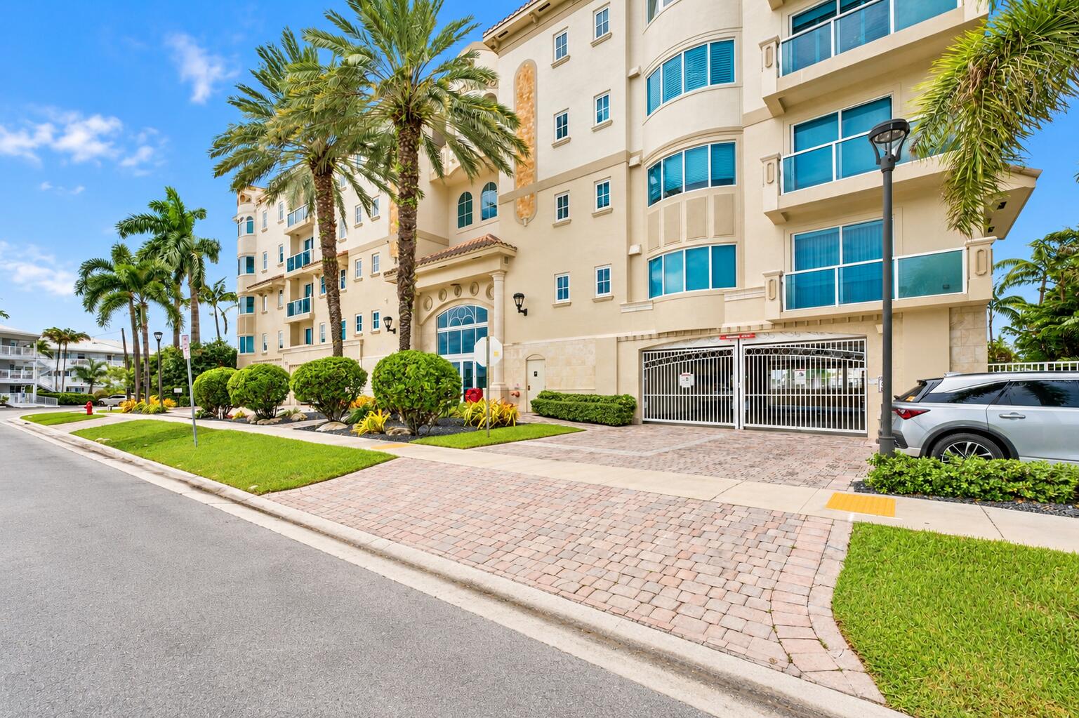516 HENDRICKS #2C, Fort Lauderdale FL 33301