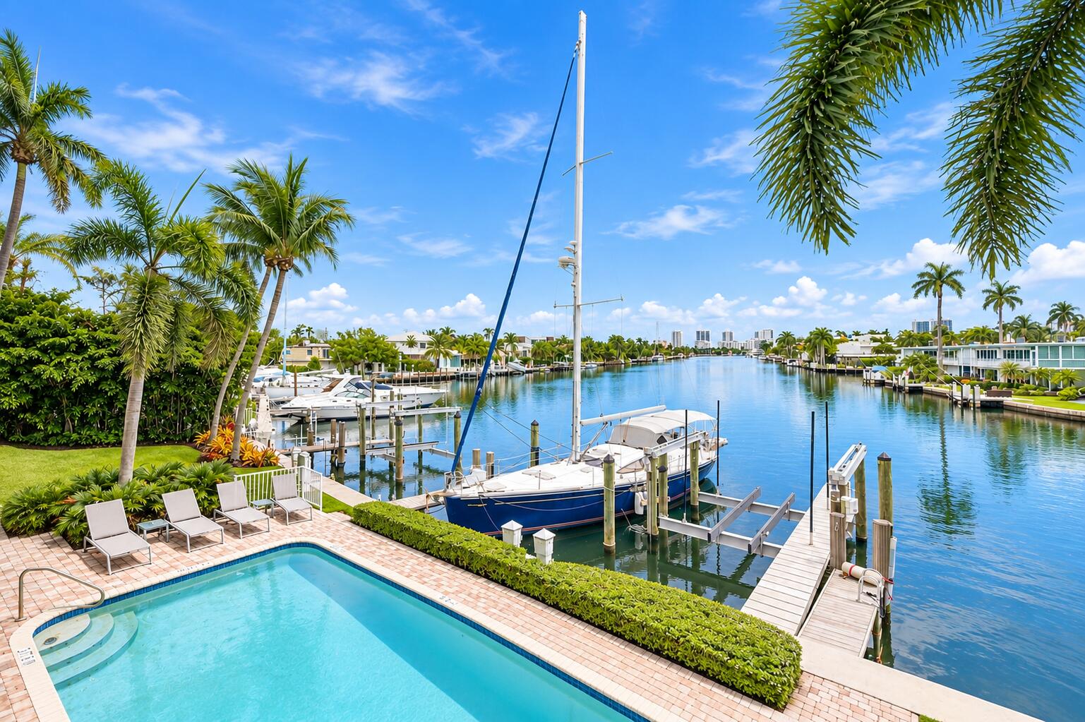 516 HENDRICKS #2C, Fort Lauderdale FL 33301