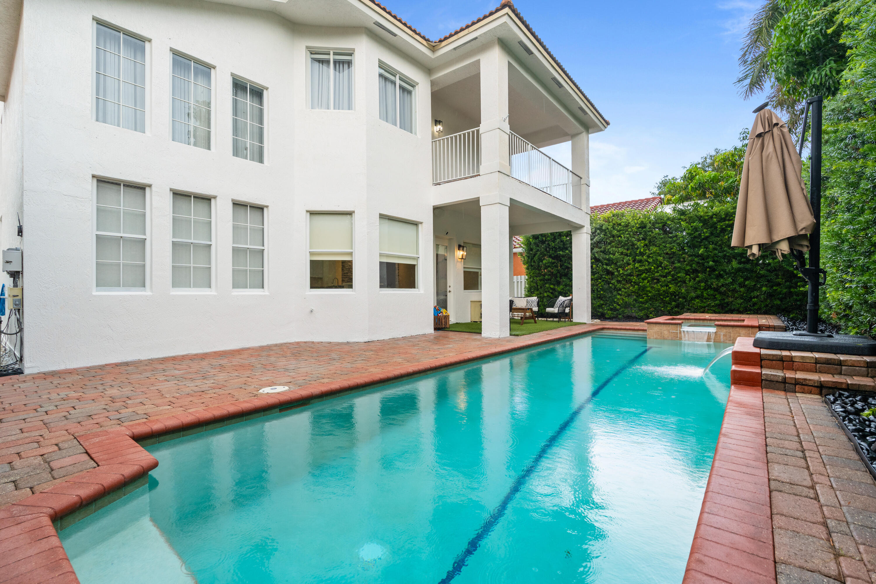 7372 NW 18TH, Pembroke Pines FL 33024