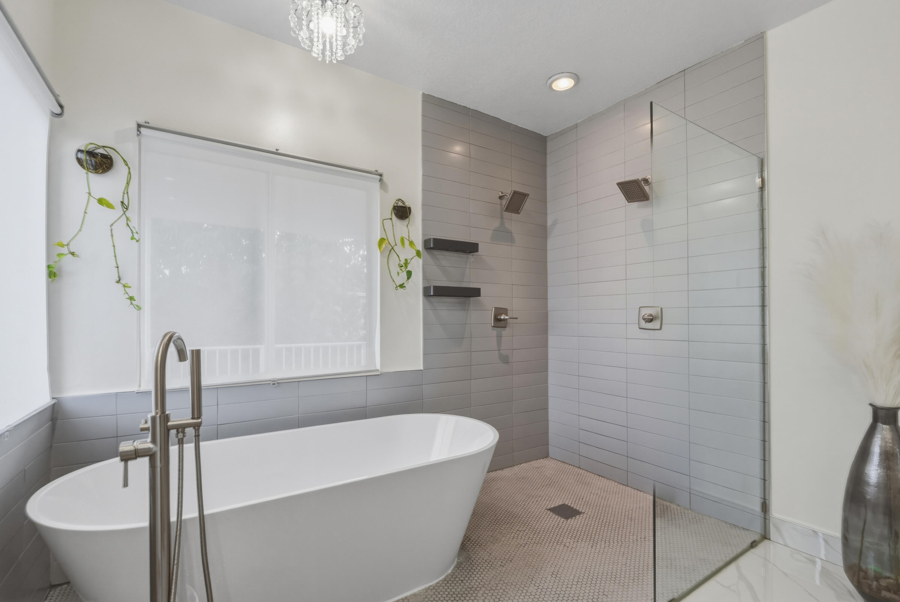 7372 NW 18TH, Pembroke Pines FL 33024