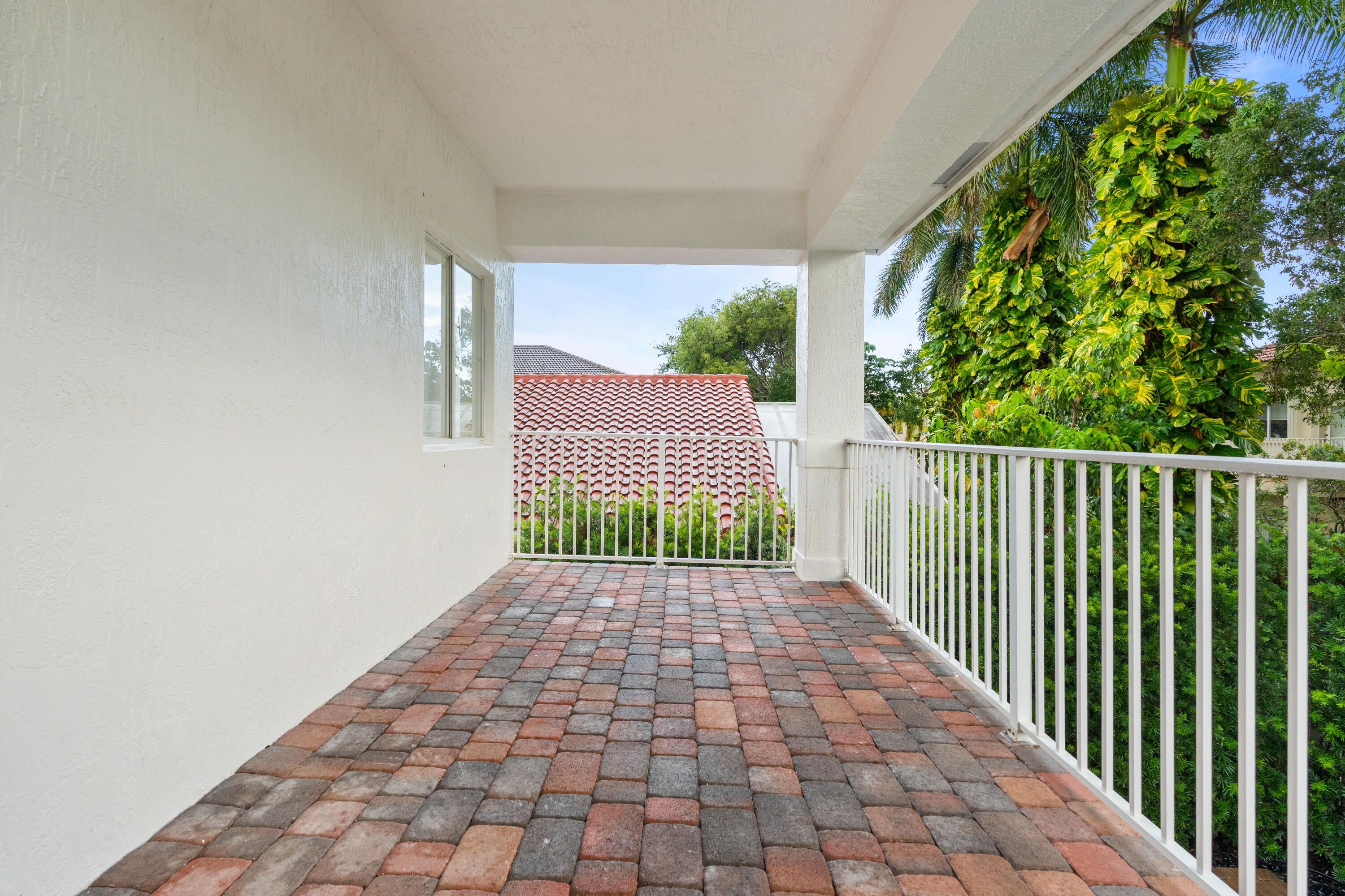 7372 NW 18TH, Pembroke Pines FL 33024