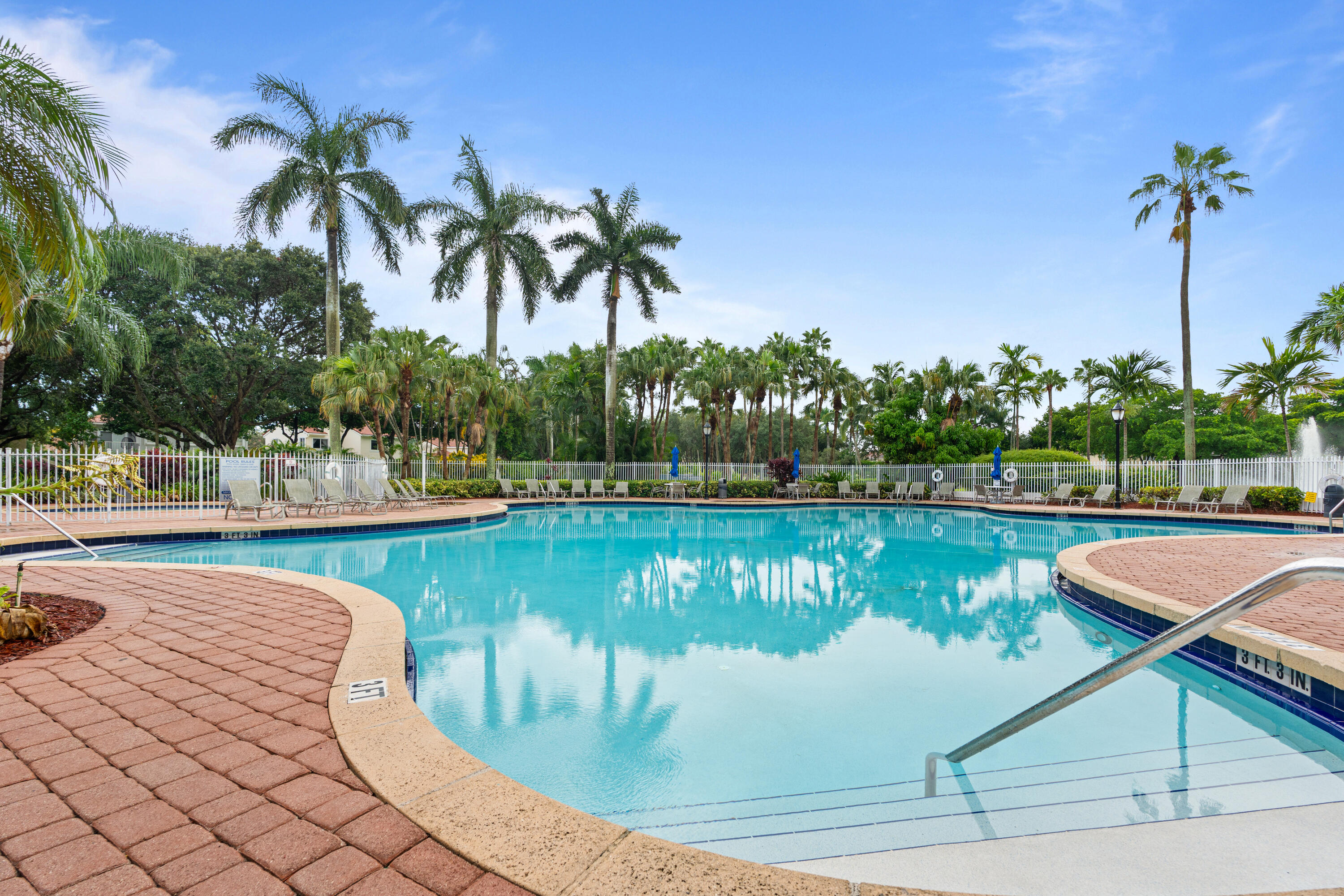 7372 NW 18TH, Pembroke Pines FL 33024
