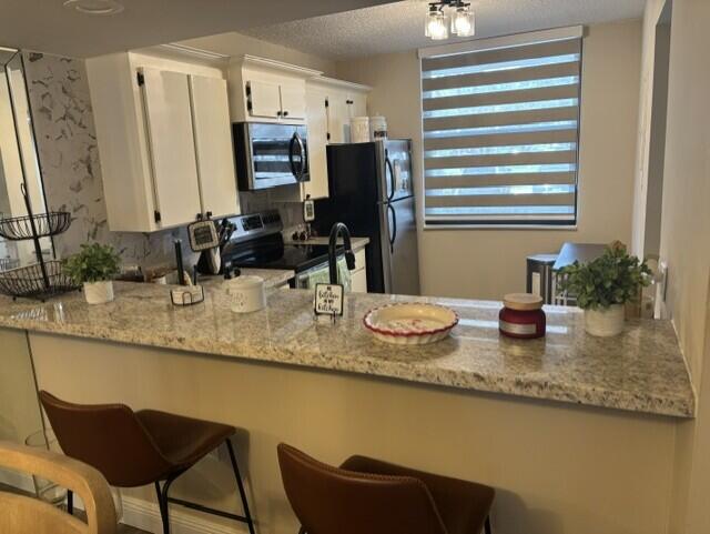 1707 WHITEHALL #105, Davie FL 33324