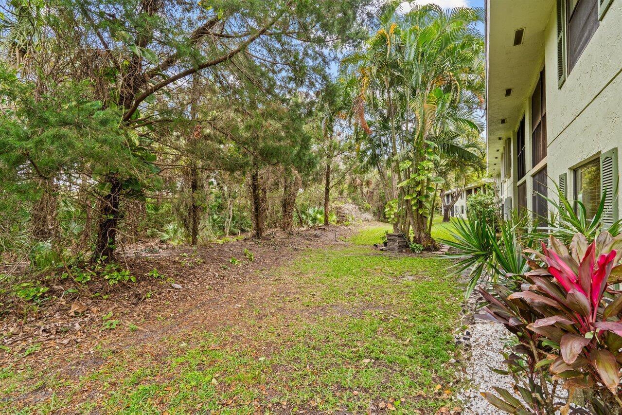 2001 Sabal Ridge #A, Palm Beach Gardens FL 33418