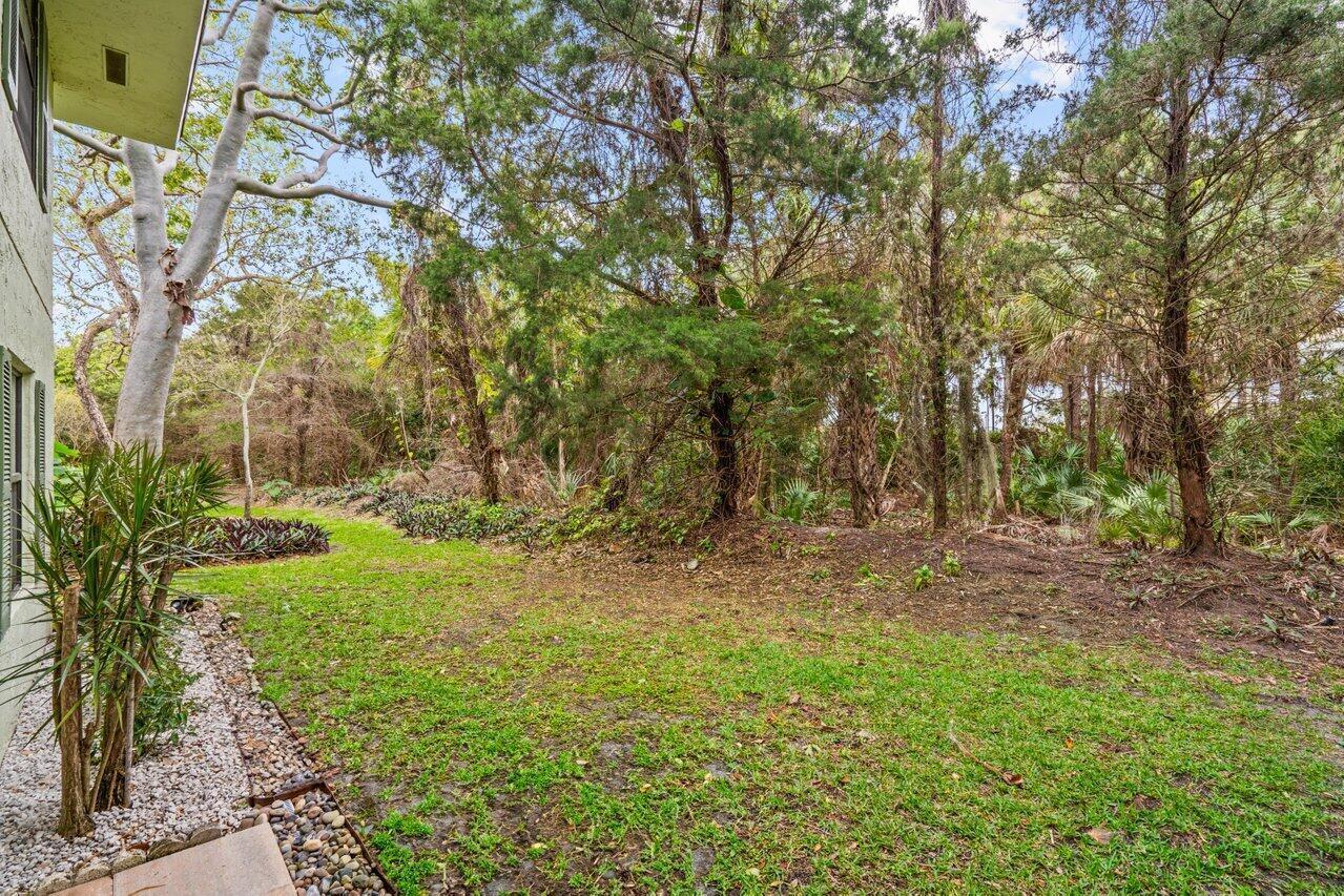 2001 Sabal Ridge #A, Palm Beach Gardens FL 33418
