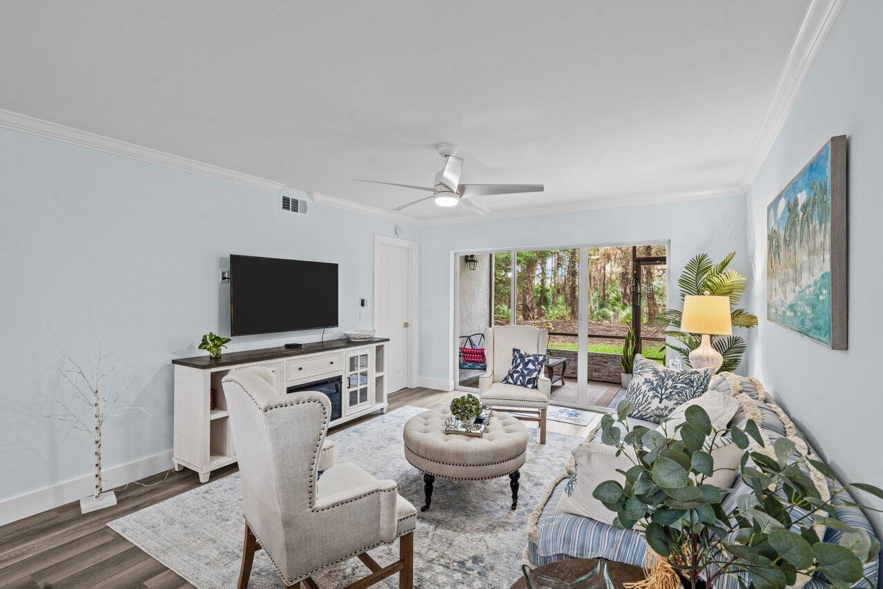 2001 Sabal Ridge #A, Palm Beach Gardens FL 33418
