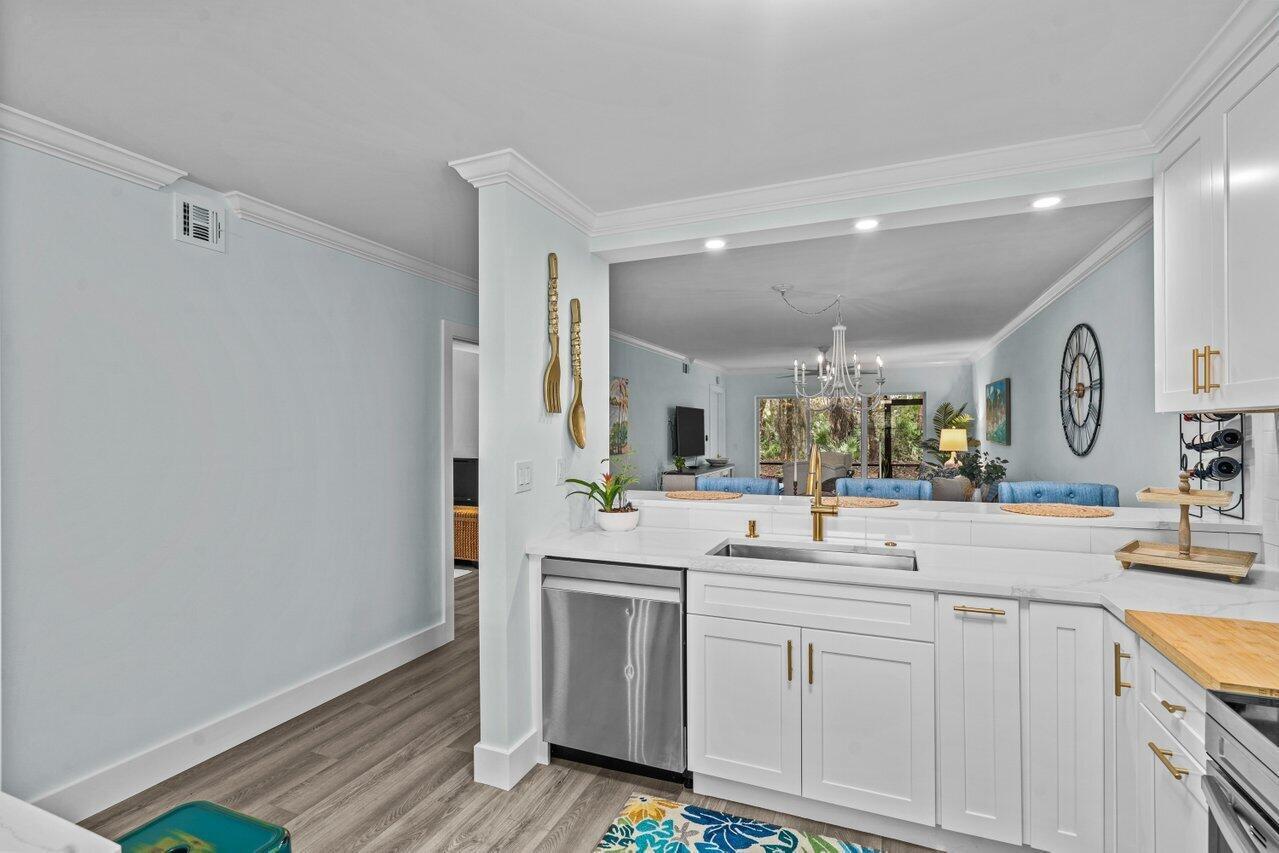 2001 Sabal Ridge #A, Palm Beach Gardens FL 33418