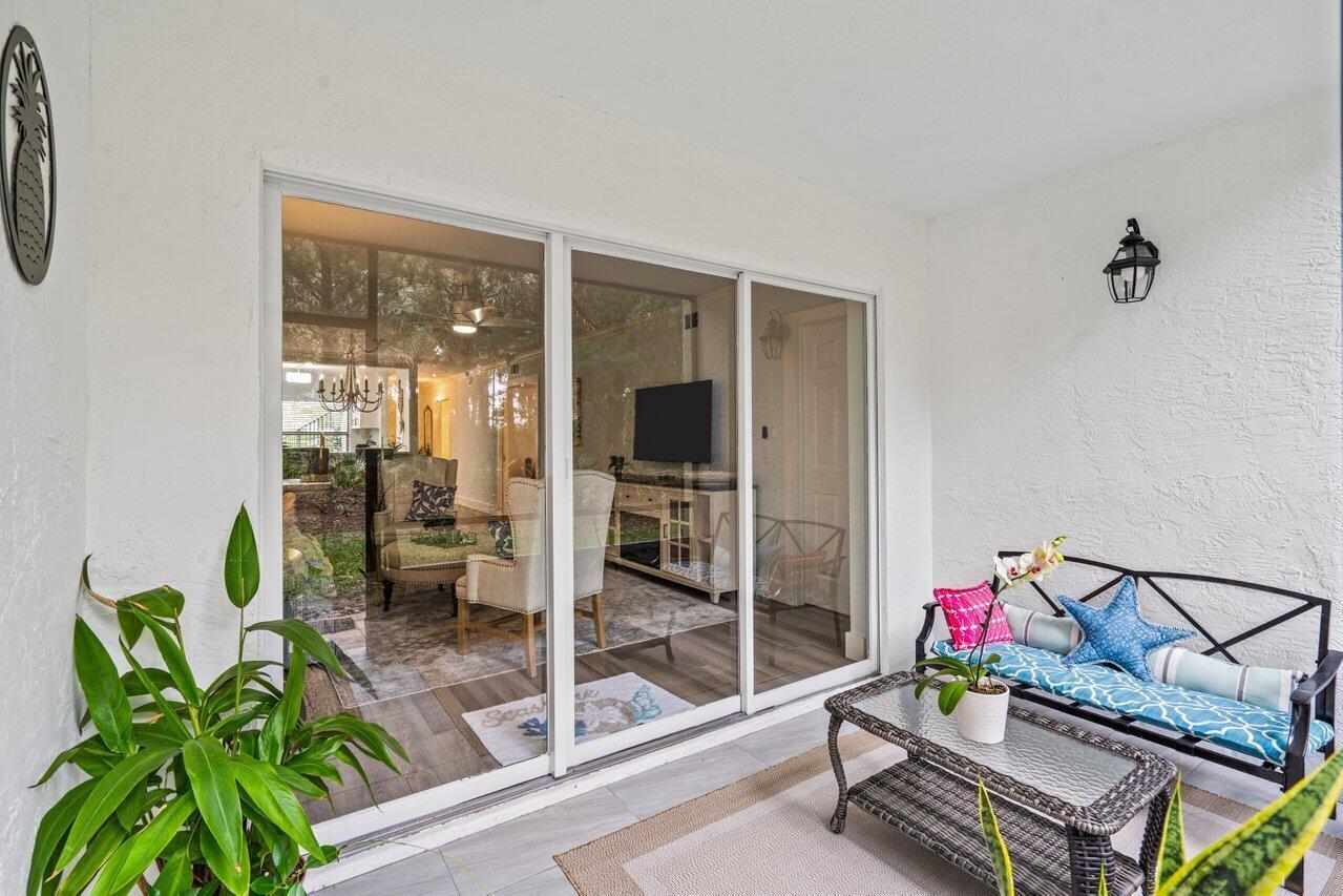 2001 Sabal Ridge #A, Palm Beach Gardens FL 33418