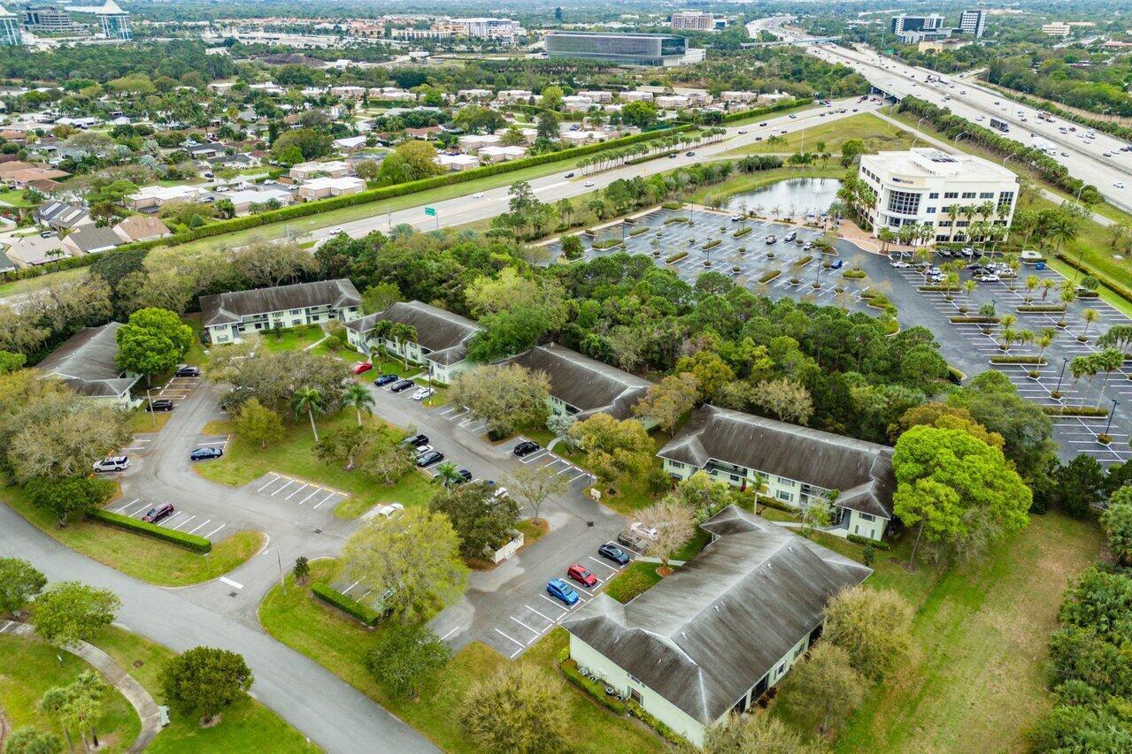 2001 Sabal Ridge #A, Palm Beach Gardens FL 33418