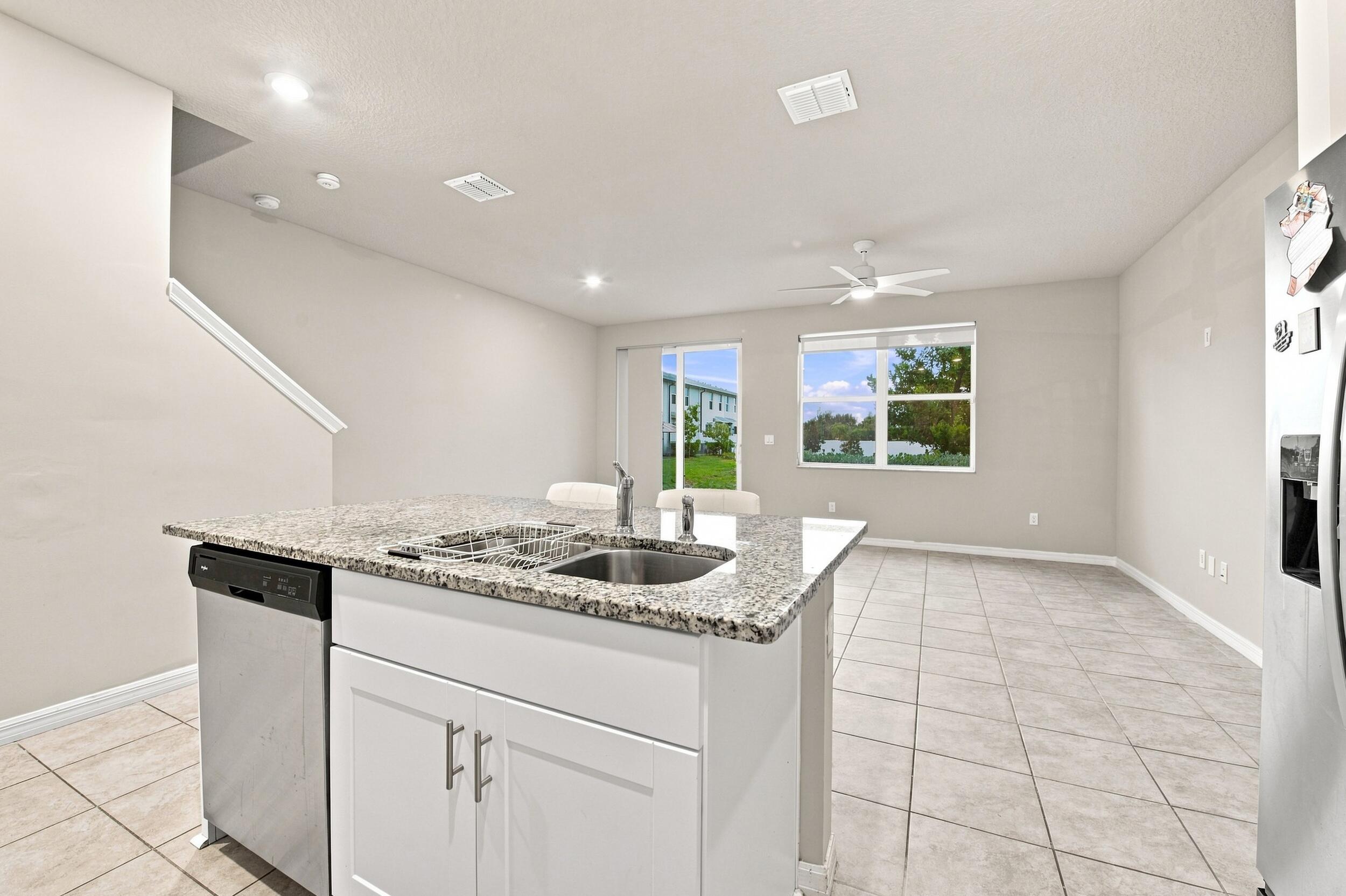 3570 SAN BERNARDINO, Palm Springs FL 33461