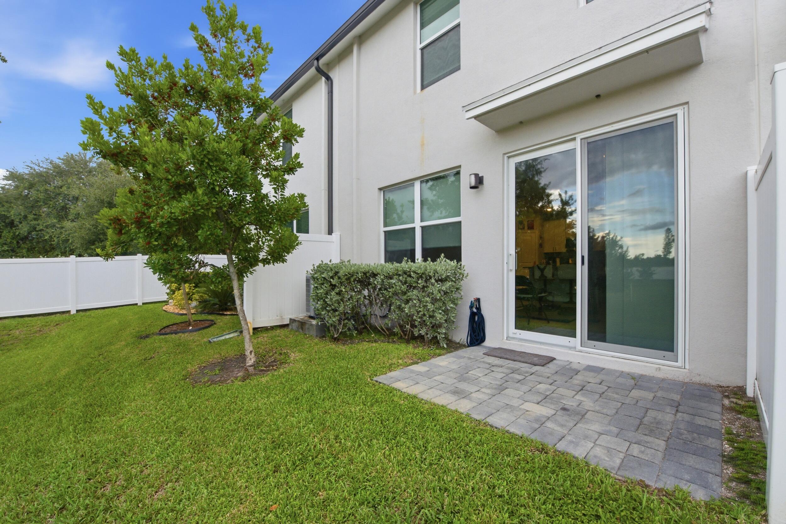 3570 SAN BERNARDINO, Palm Springs FL 33461