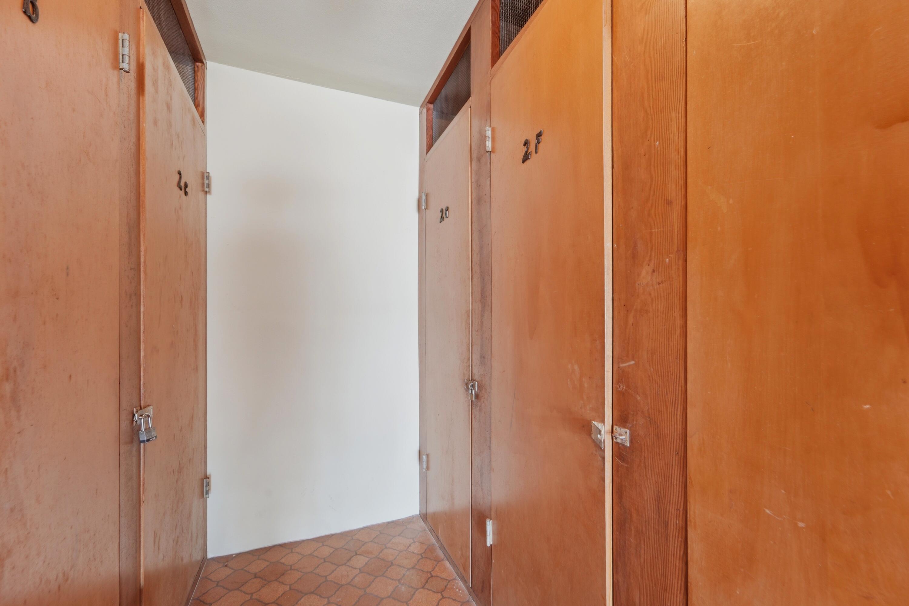 2311 NE 36th #2G, Lighthouse Point FL 33064