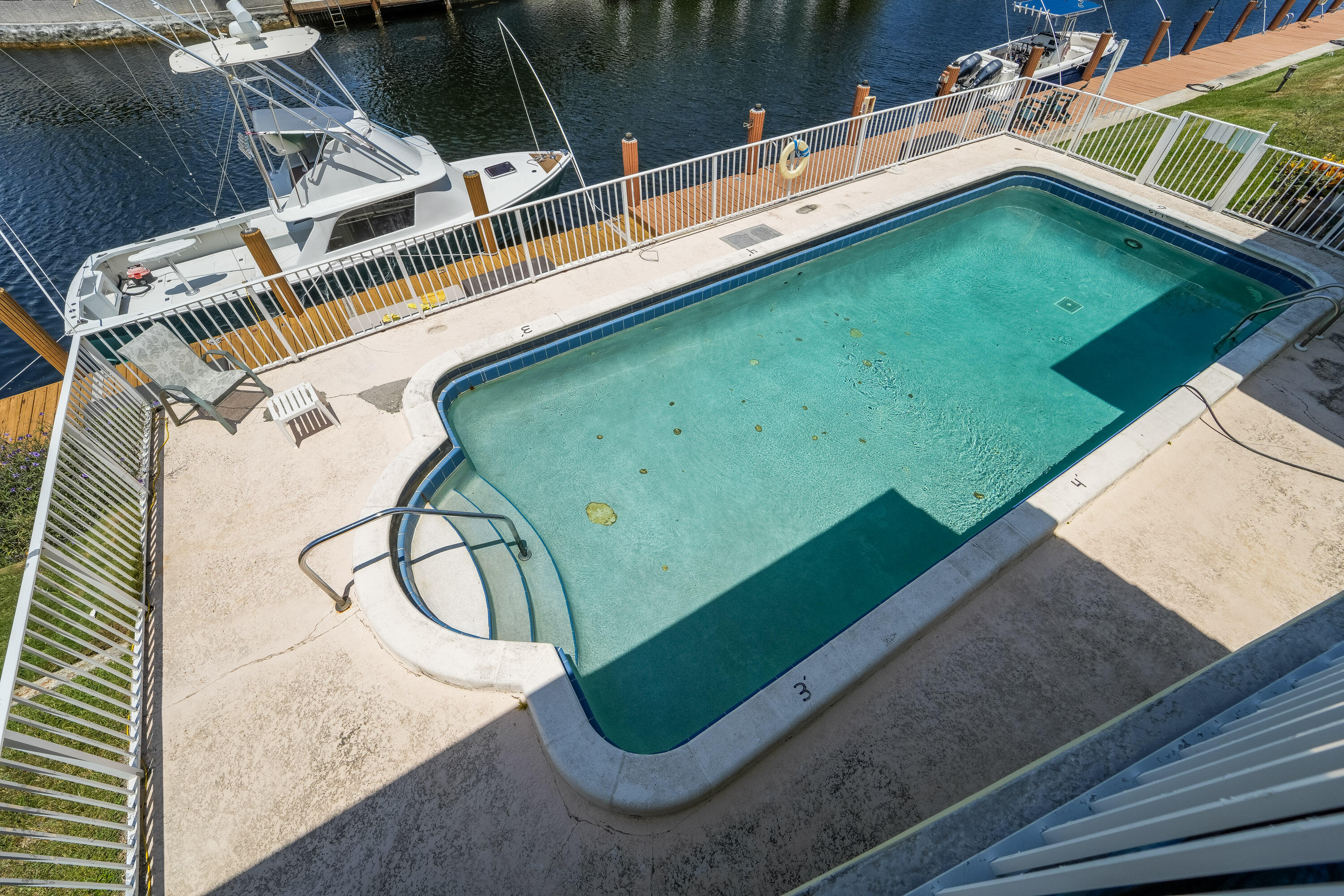 2311 NE 36th #2G, Lighthouse Point FL 33064