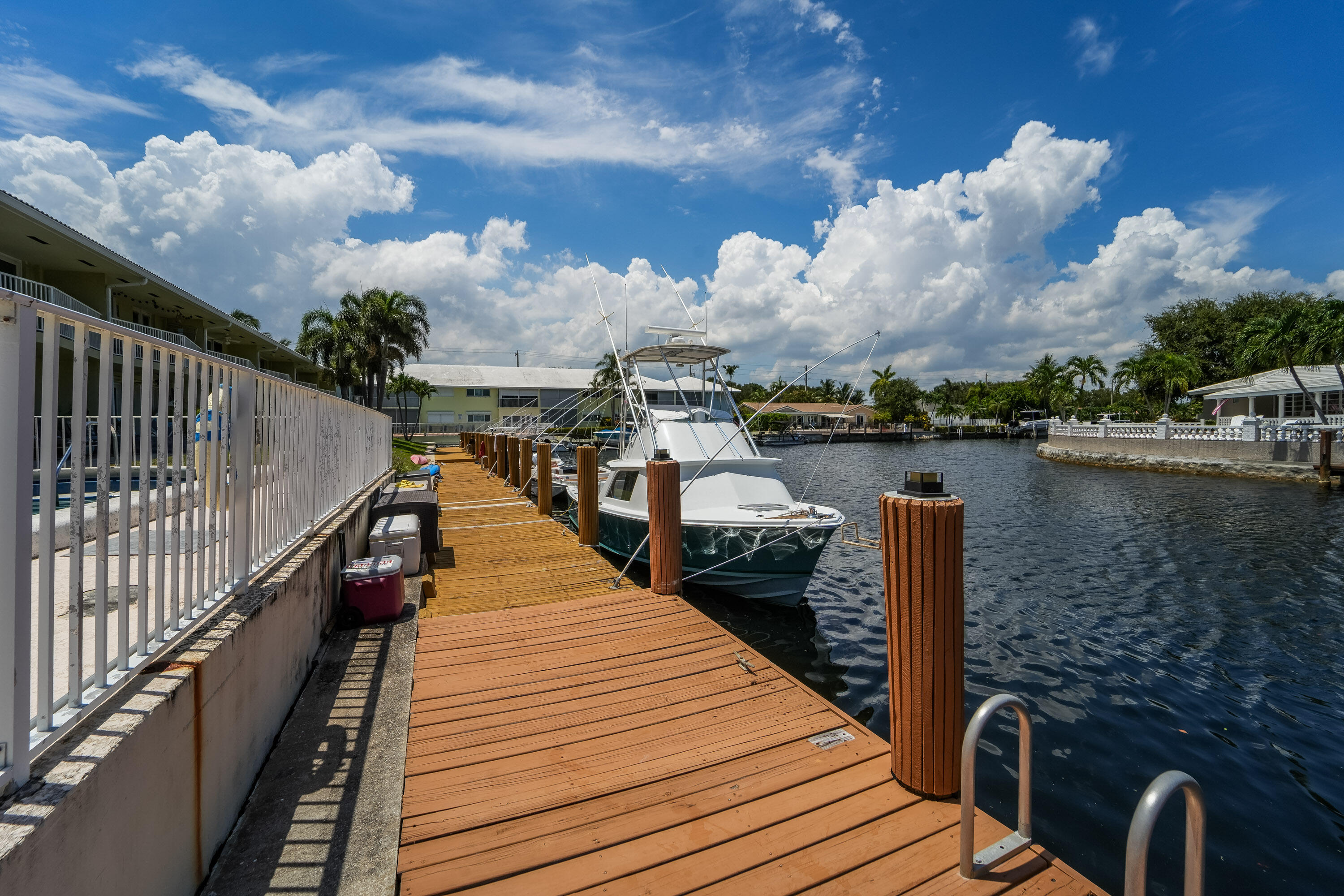 2311 NE 36th #2G, Lighthouse Point FL 33064