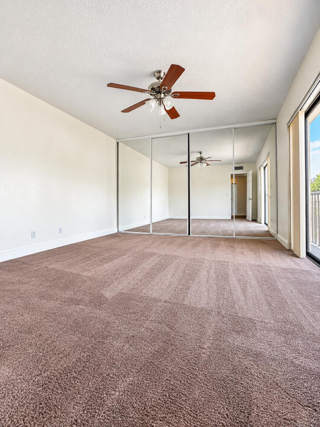 165 LAKE ARBOR, Palm Springs FL 33461