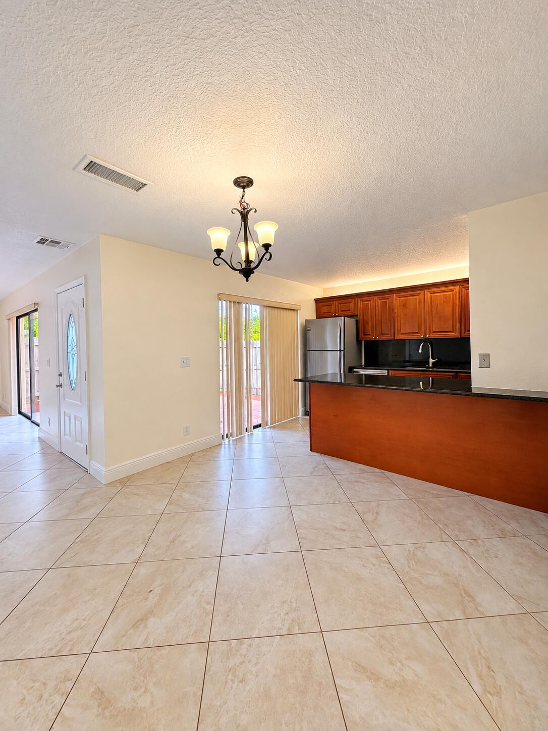 165 LAKE ARBOR, Palm Springs FL 33461