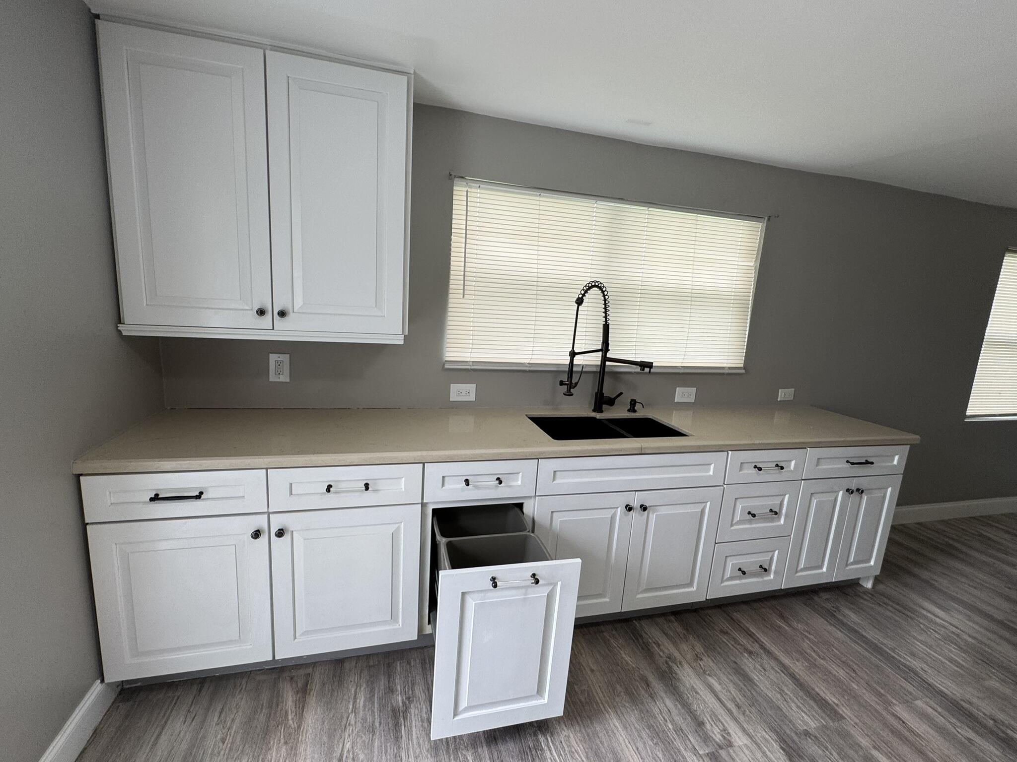 3890 Lakewood, Palm Springs FL 33461