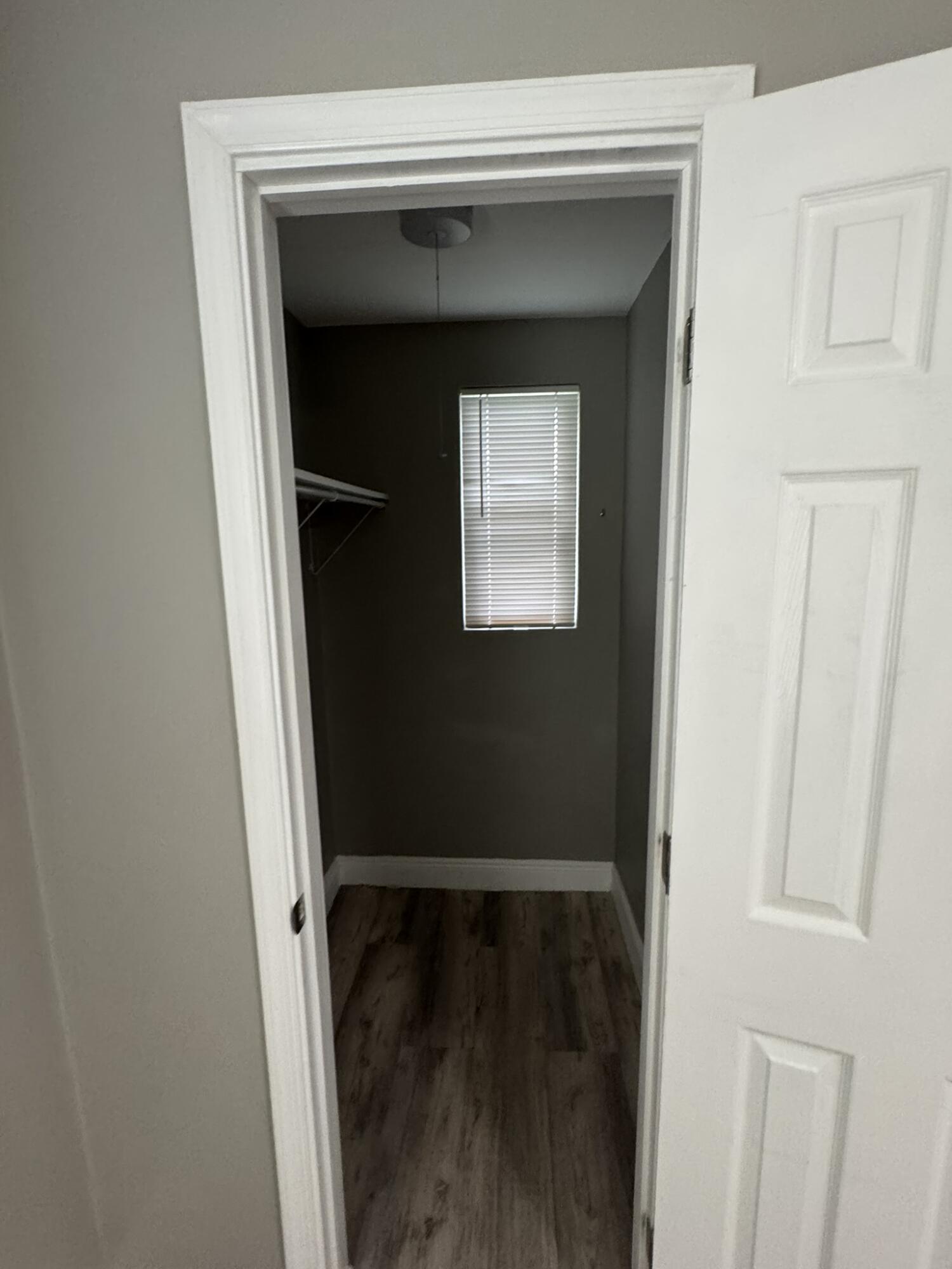 3890 Lakewood, Palm Springs FL 33461