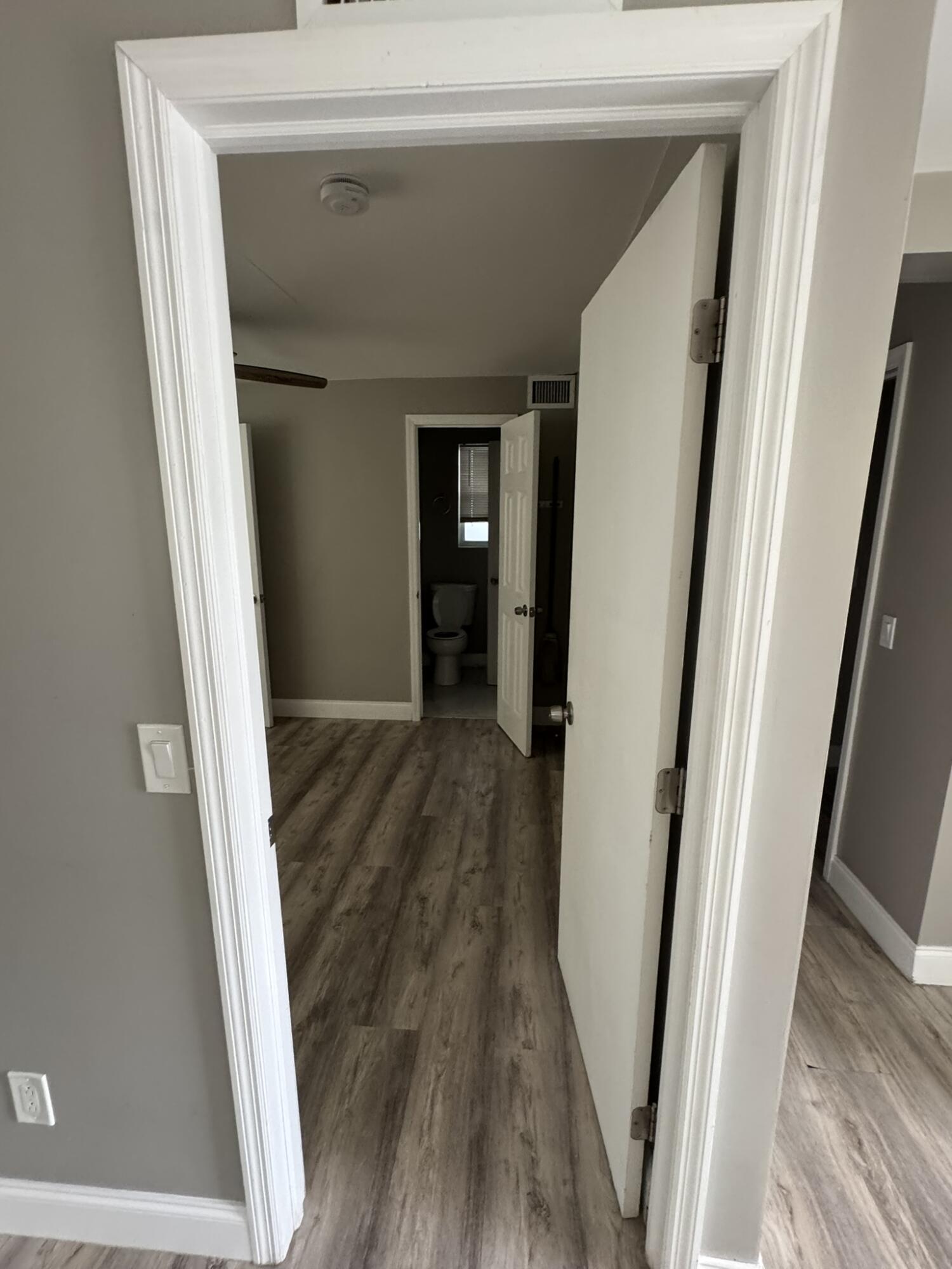 3890 Lakewood, Palm Springs FL 33461