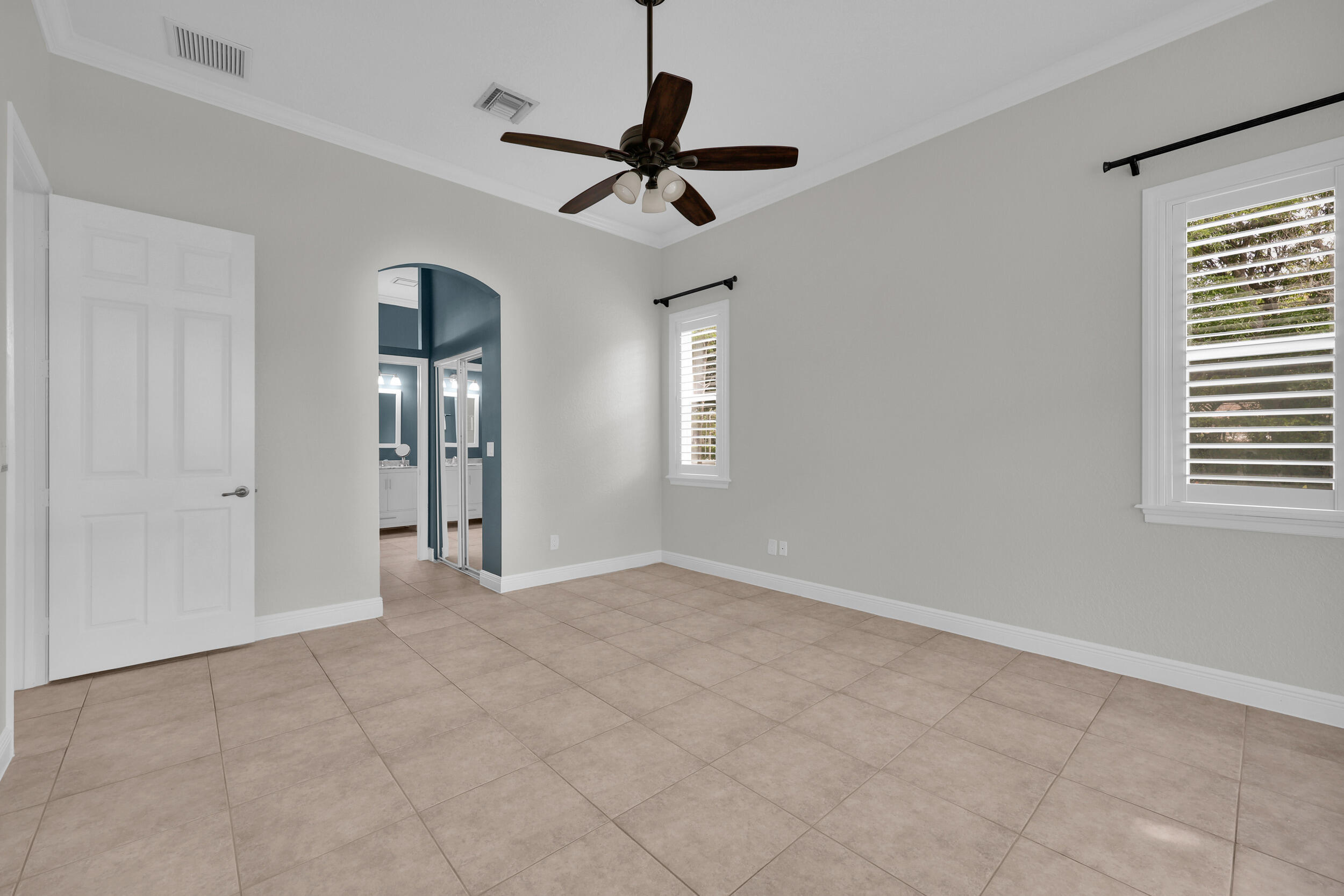103 MAGNOLIA, Tequesta FL 33469