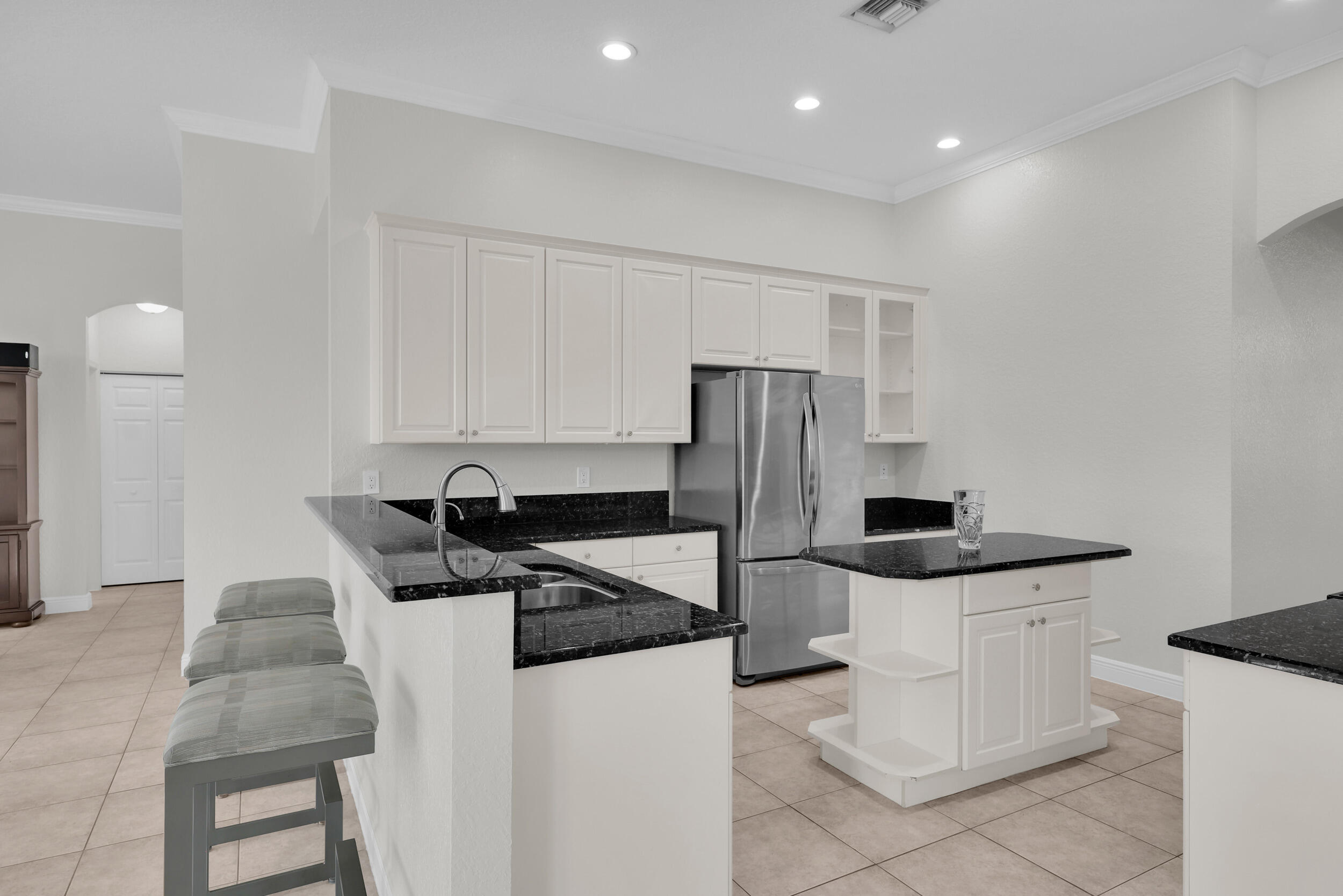 103 MAGNOLIA, Tequesta FL 33469