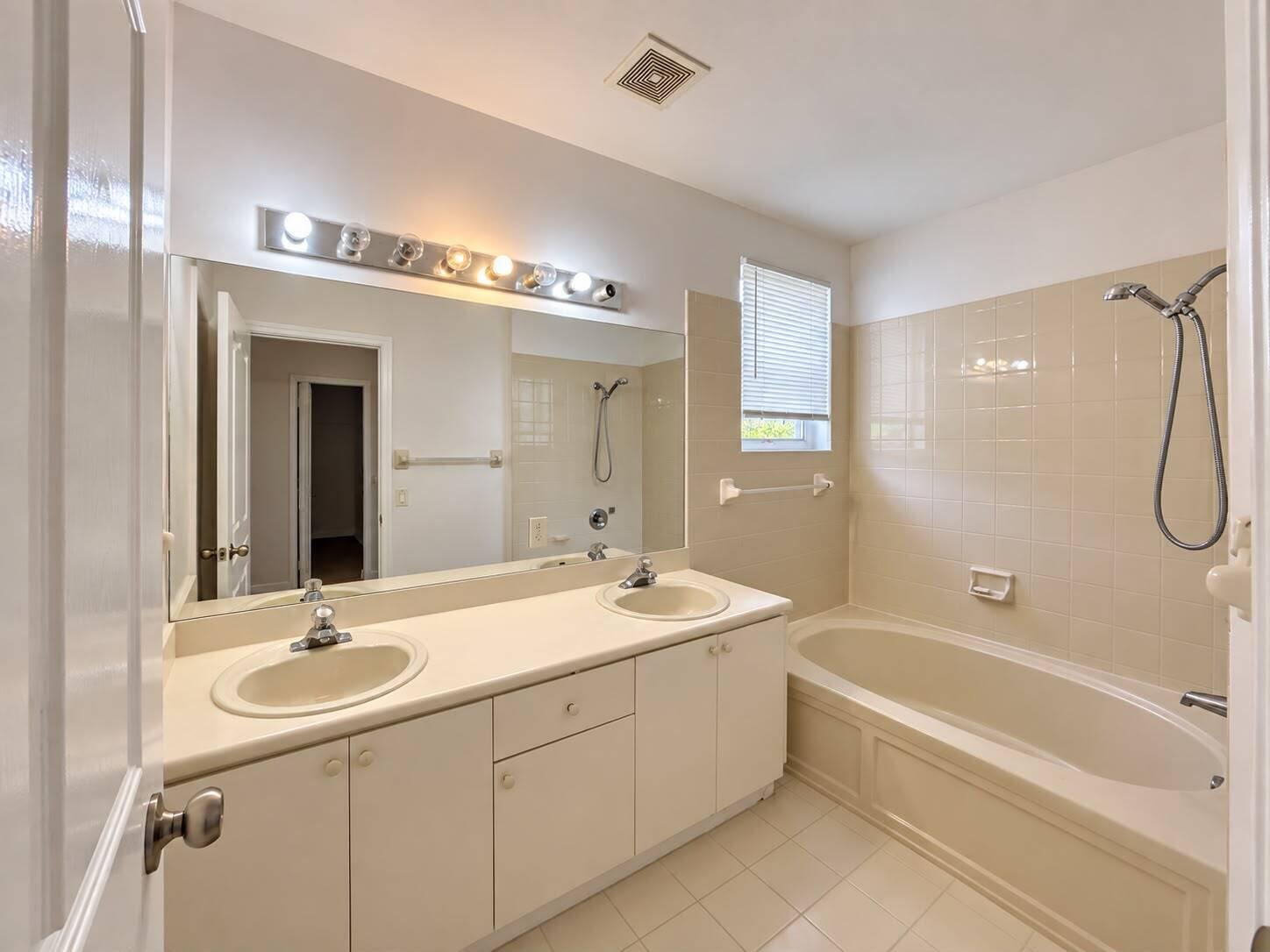2214 Shoma, Royal Palm Beach FL 33414