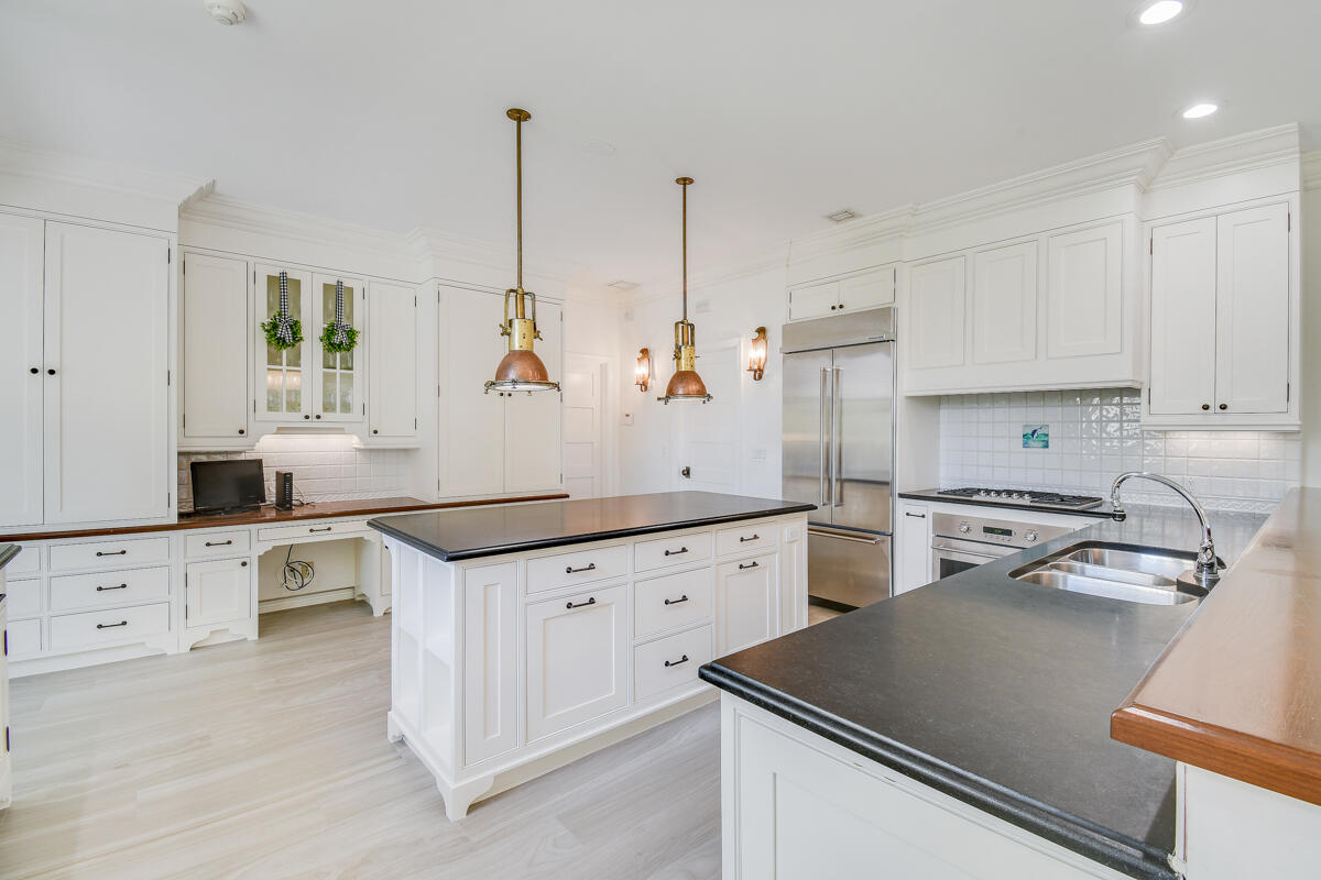 18444 SE Heritage, Tequesta FL 33469