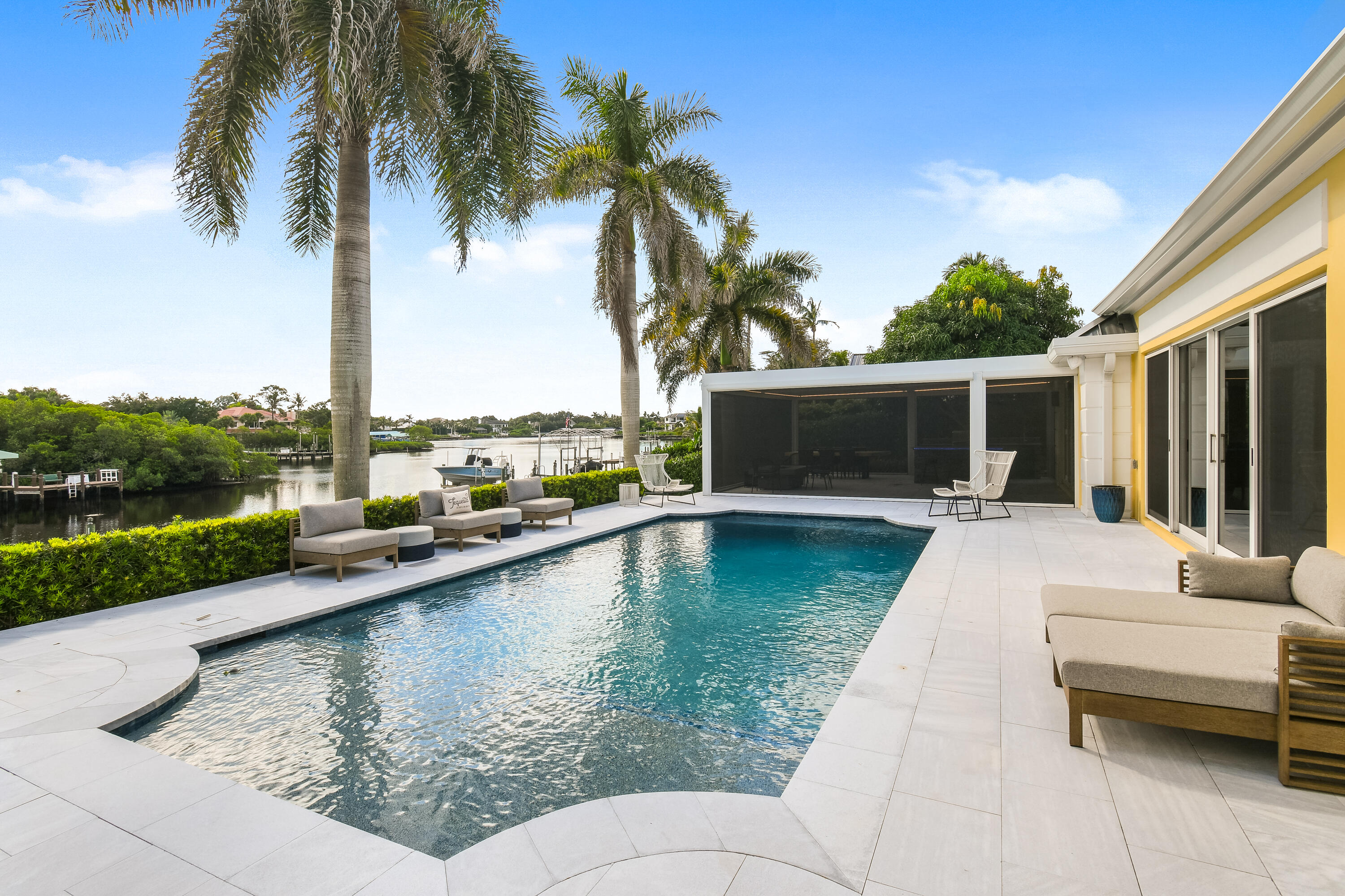 18444 SE Heritage, Tequesta FL 33469