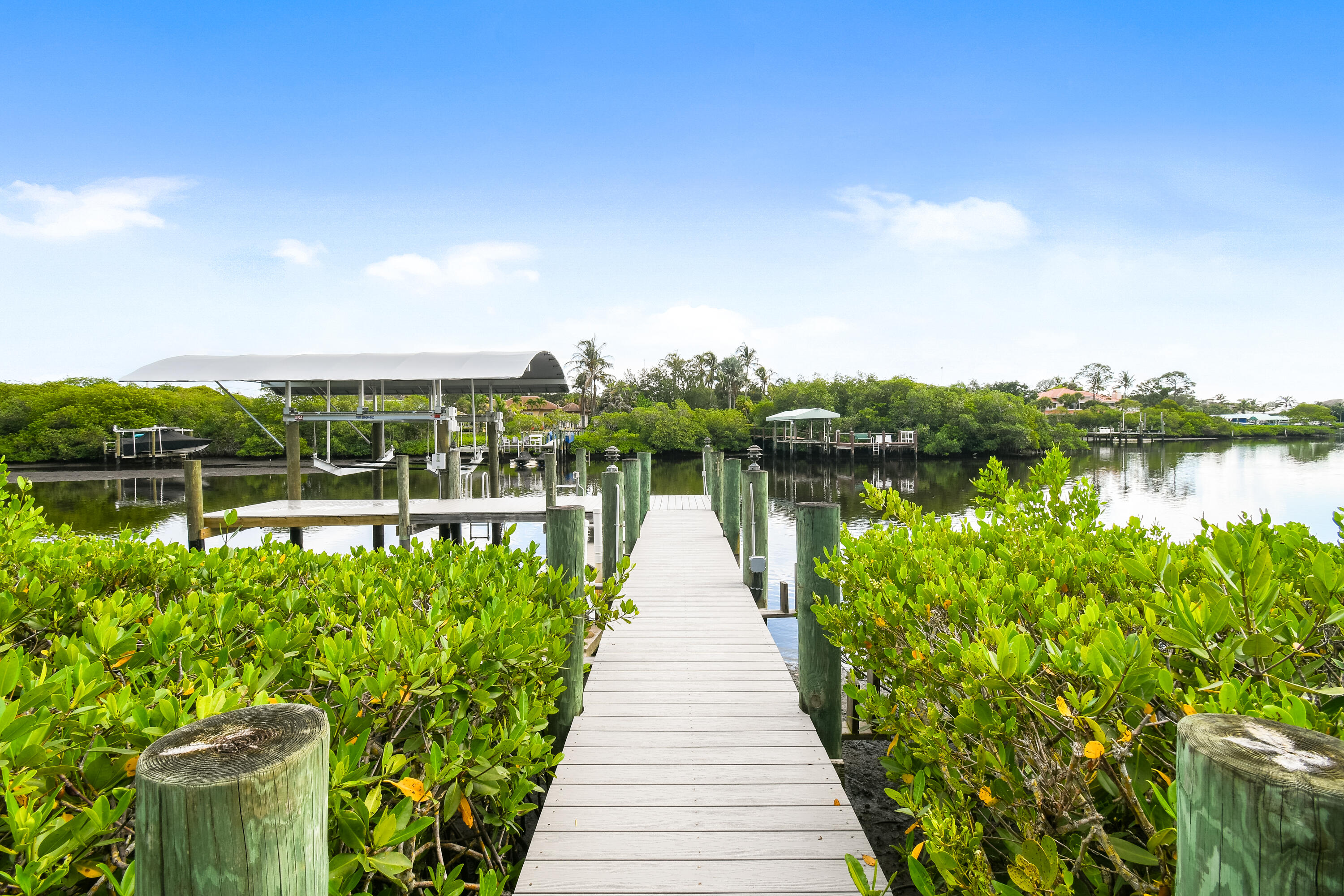 18444 SE Heritage, Tequesta FL 33469
