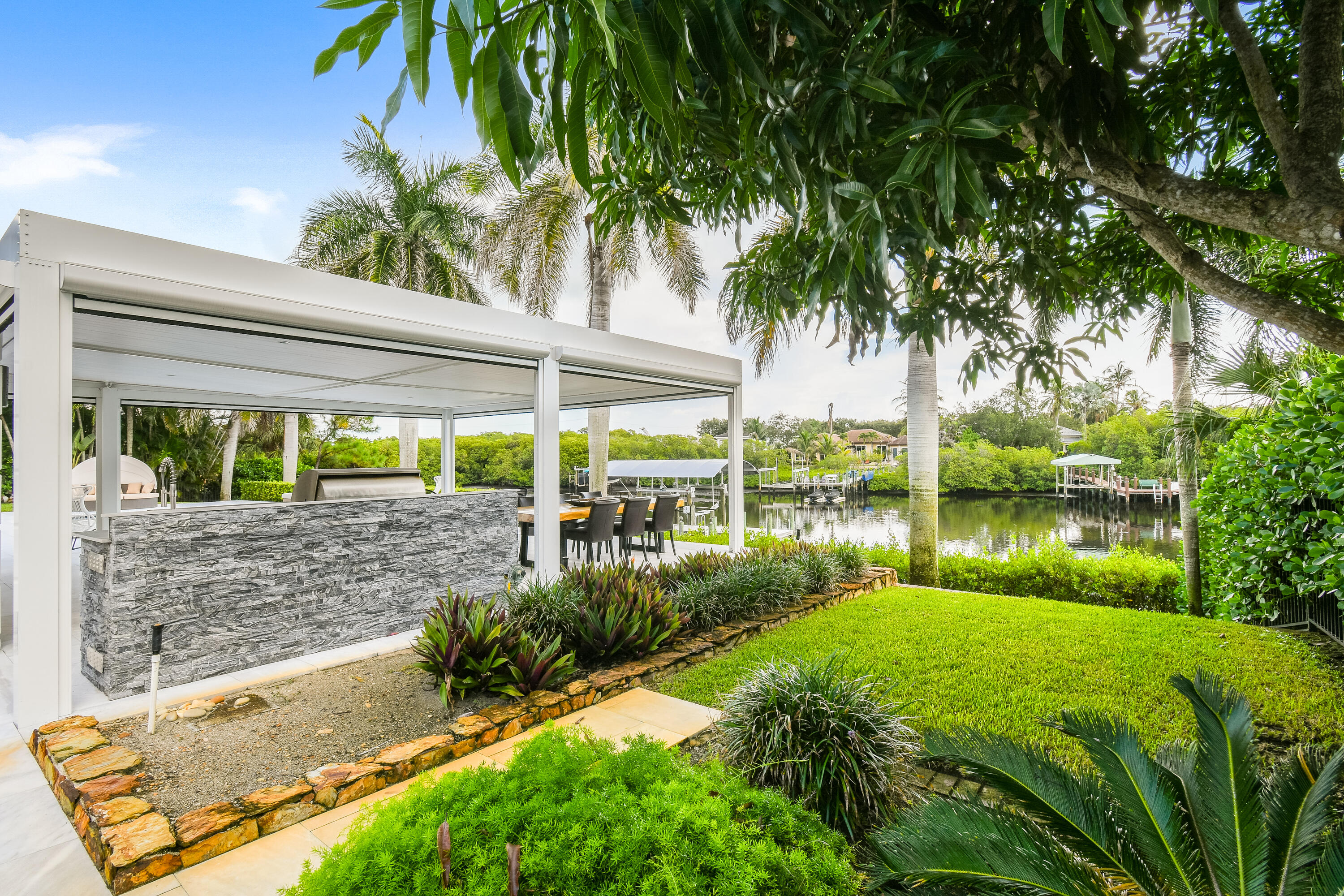 18444 SE Heritage, Tequesta FL 33469