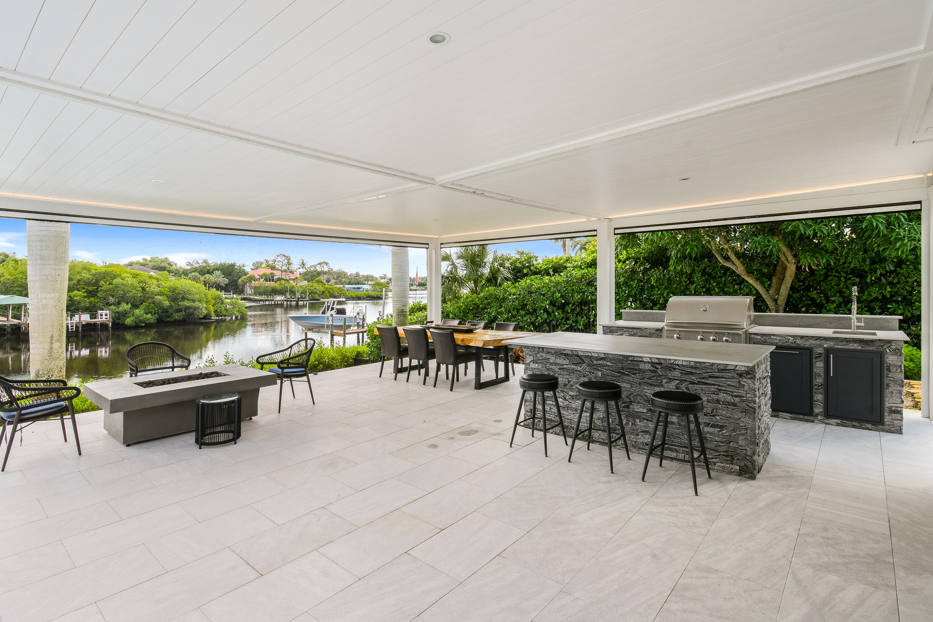 18444 SE Heritage, Tequesta FL 33469